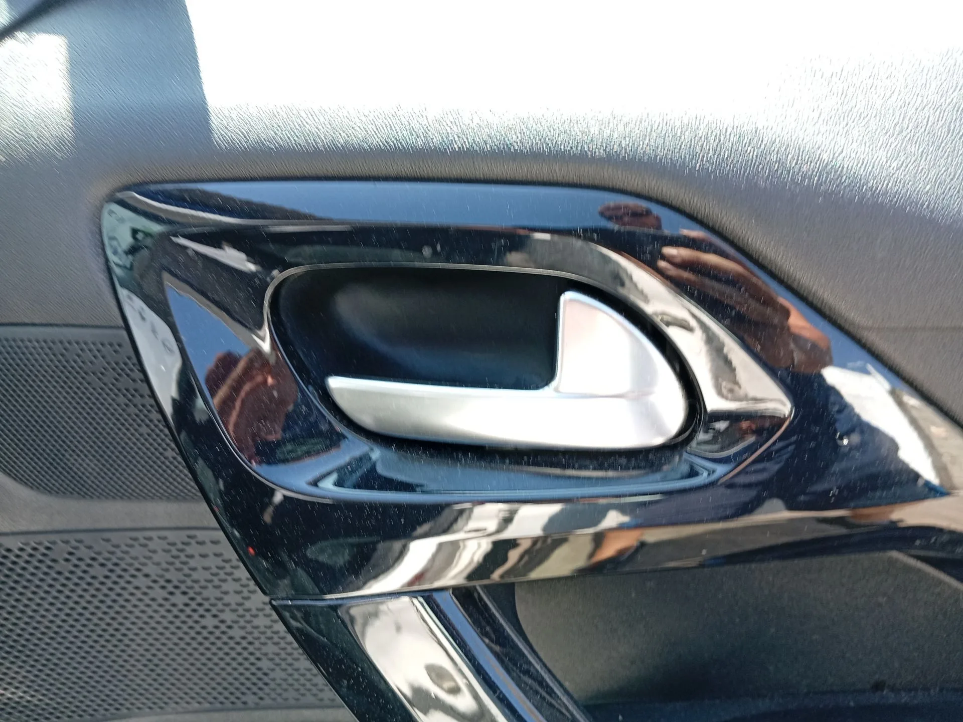 Maneta Interior Delantera Derecha para Peugeot 208 I (Ca_, Cc_)