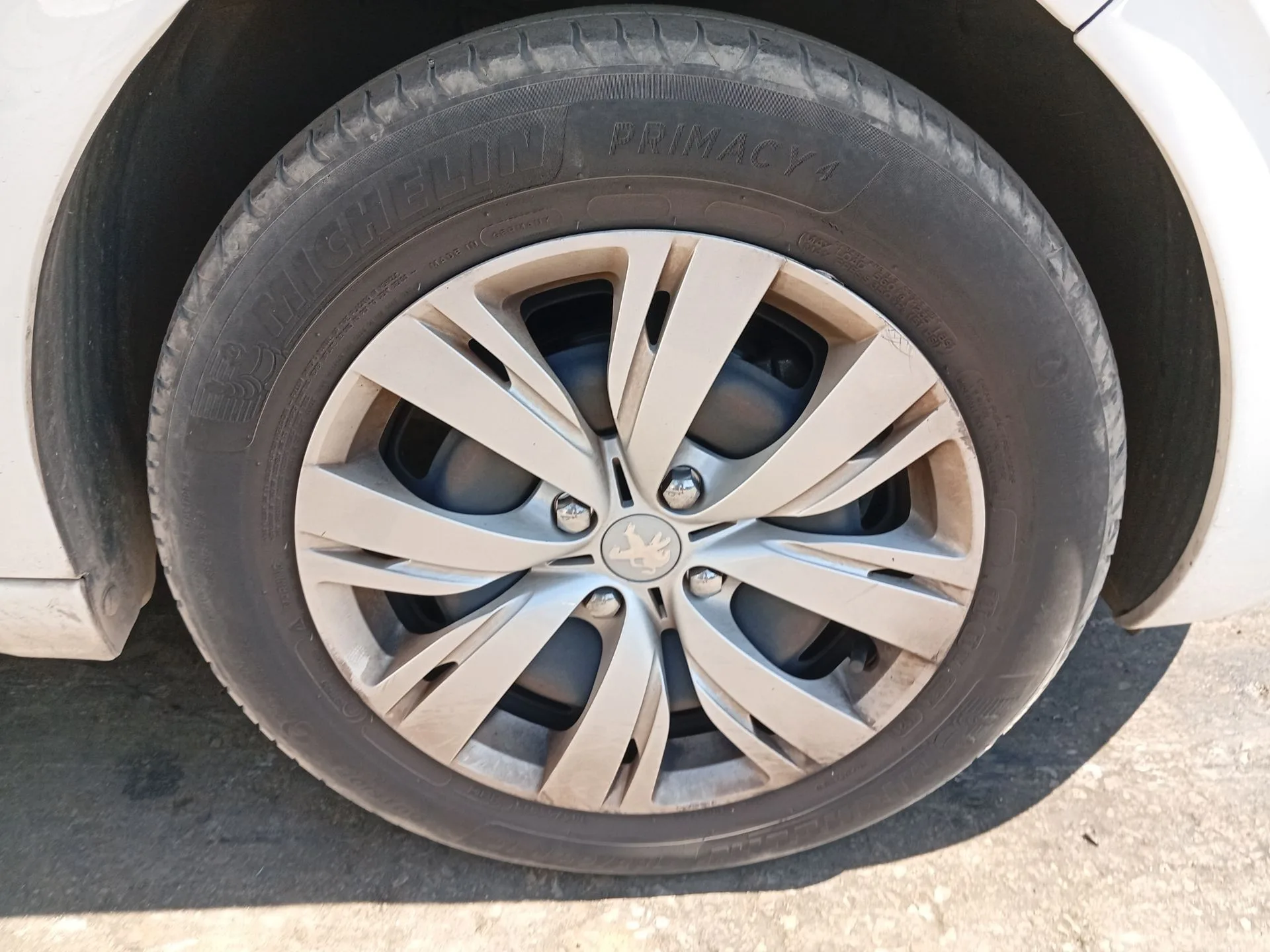 Mangueta Delantera Derecha para Peugeot 208 I (Ca_, Cc_)