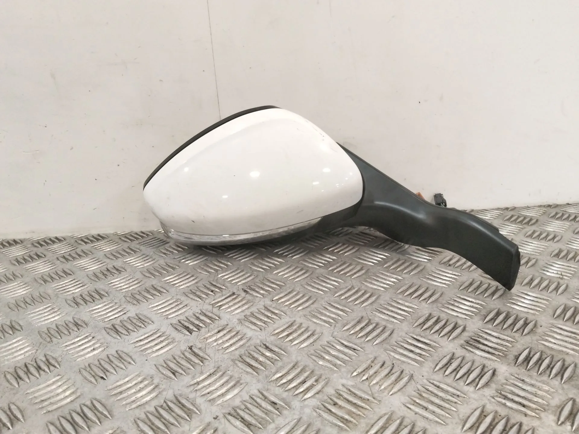 Retrovisor Derecho para Peugeot 208 I (Ca_, Cc_)