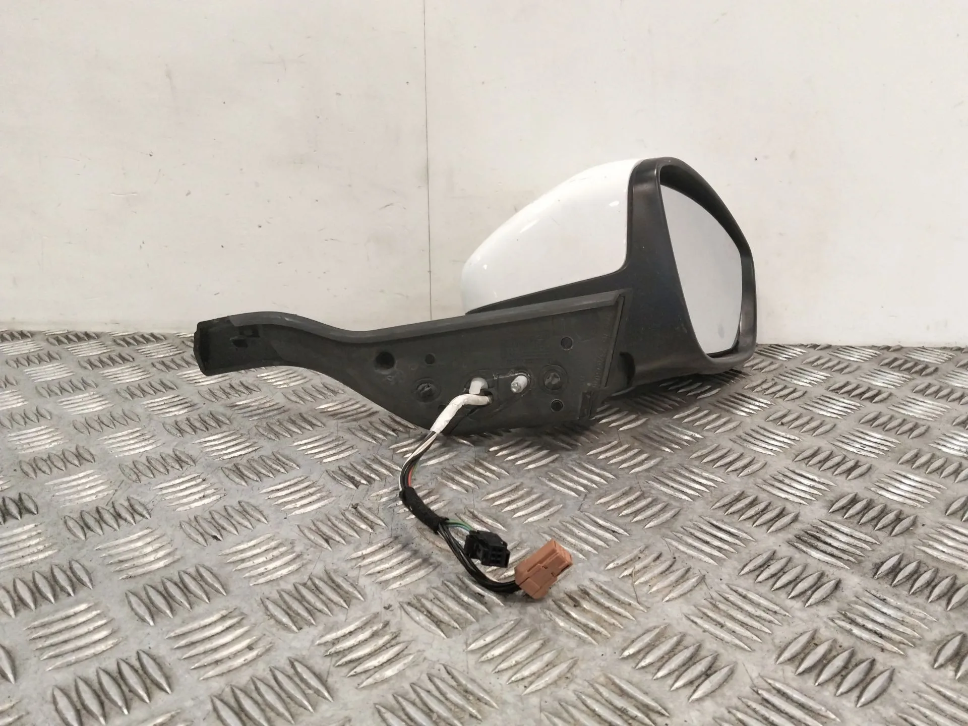 Retrovisor Derecho para Peugeot 208 I (Ca_, Cc_)