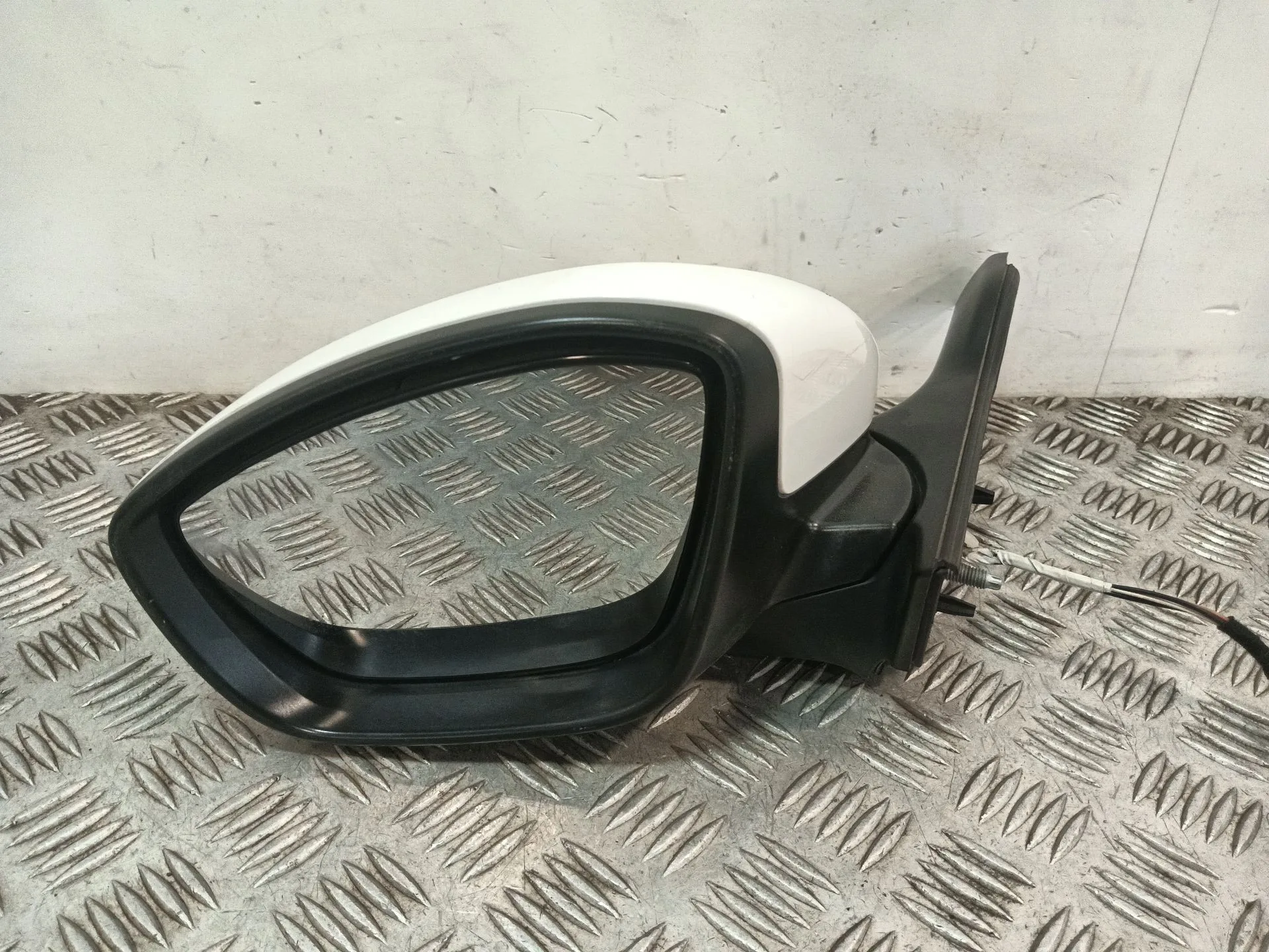 Retrovisor Izquierdo para Peugeot 208 I (Ca_, Cc_)