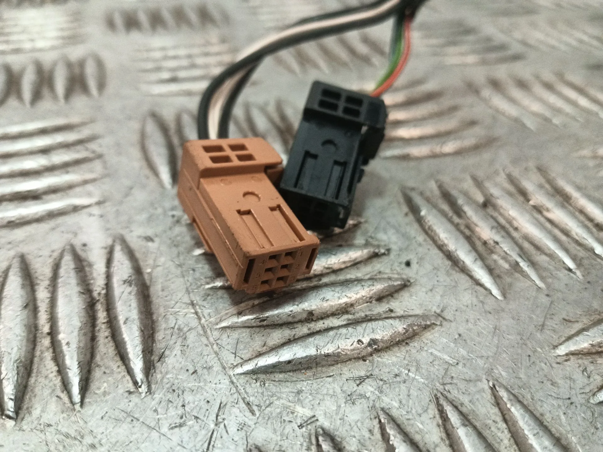 Retrovisor Izquierdo para Peugeot 208 I (Ca_, Cc_)