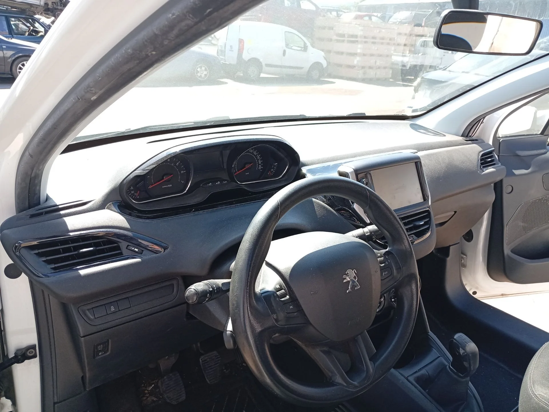 Salpicadero para Peugeot 208 I (Ca_, Cc_)