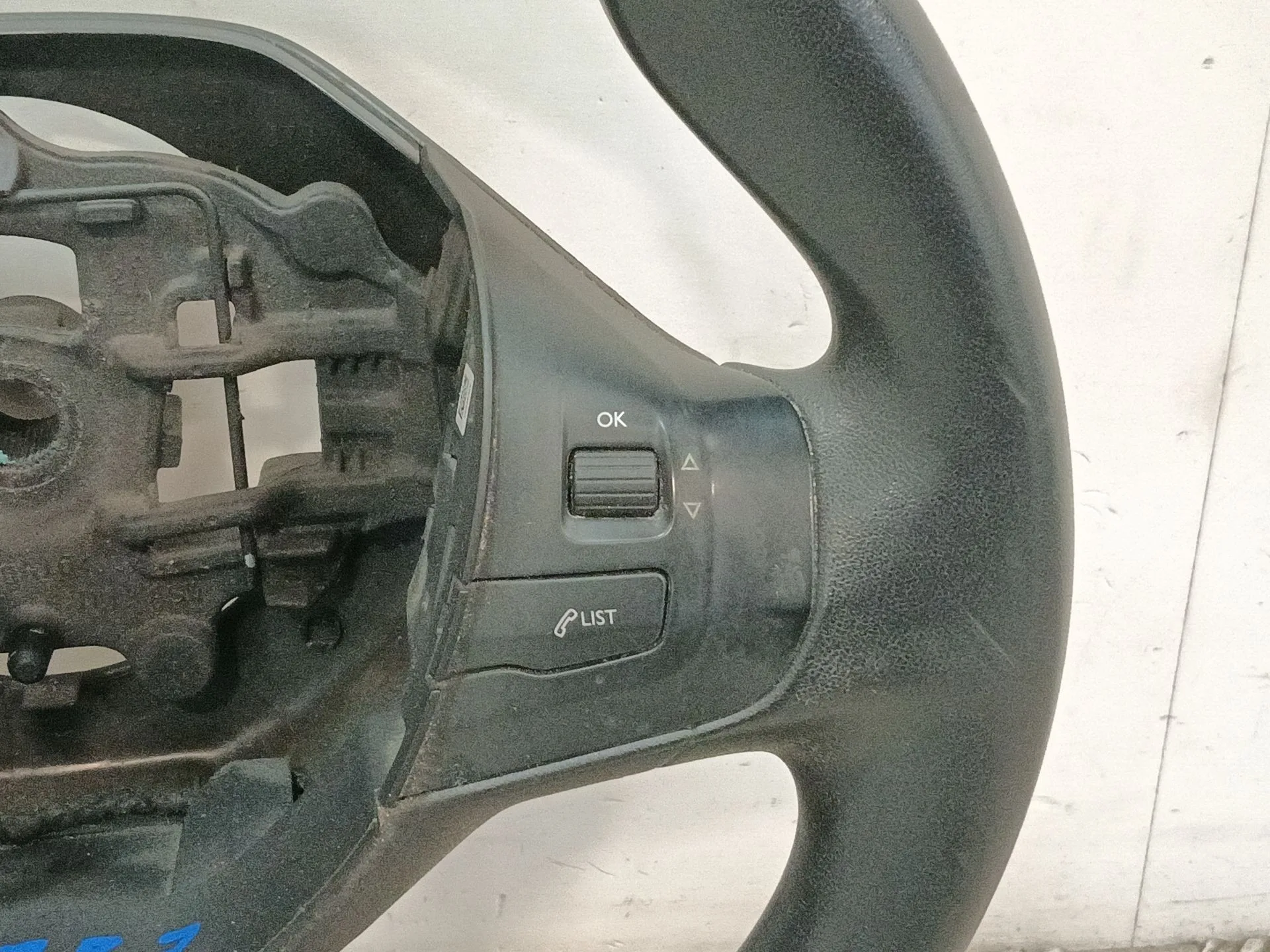 Volante para Peugeot 208 I (Ca_, Cc_)