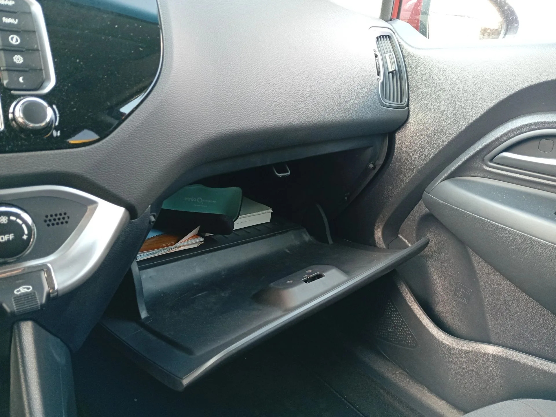Guantera para Kia Rio Iii (Ub)