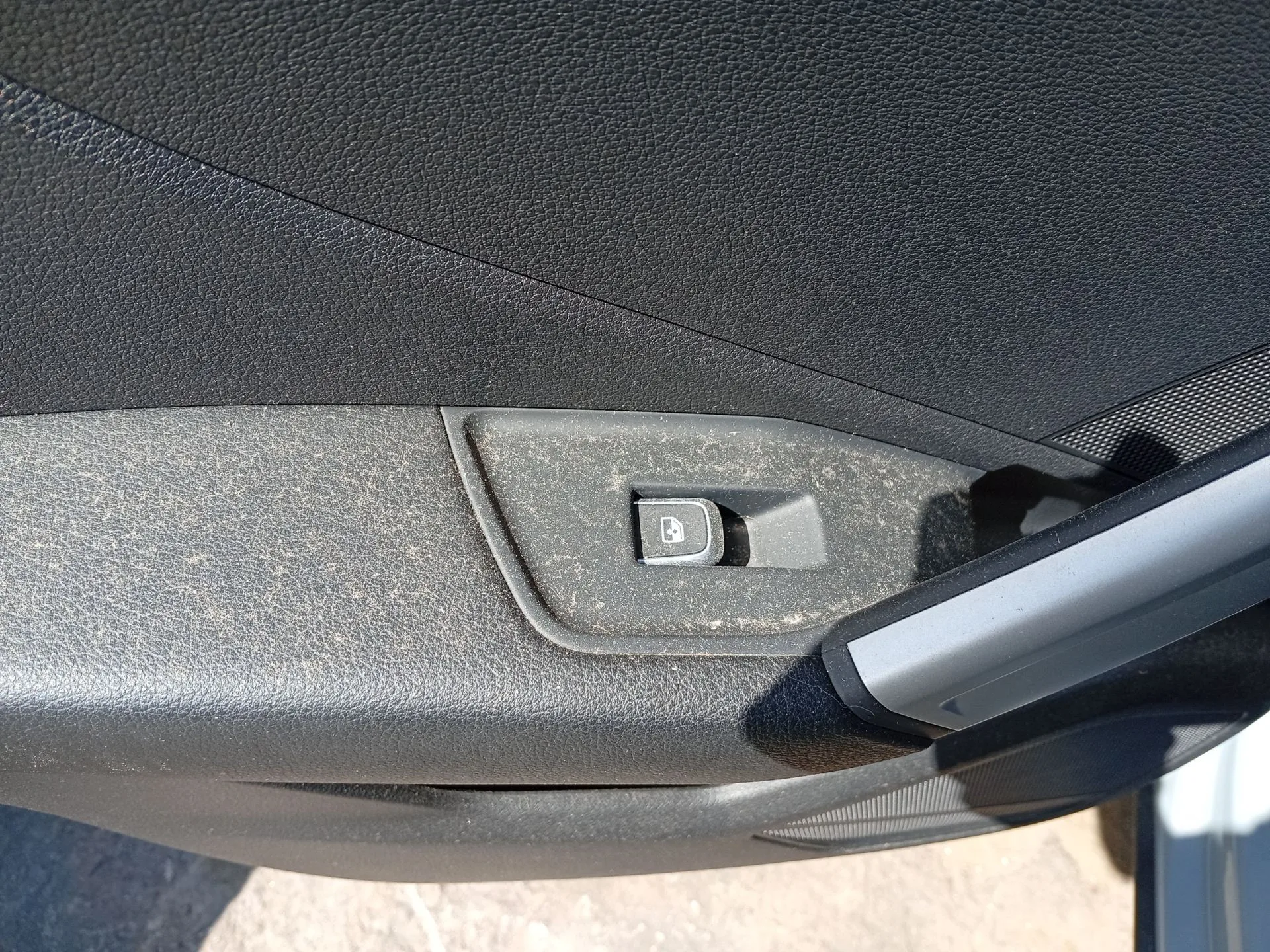 Mando Elevalunas Trasero Izquierdo para Audi Q2 (Gab, Gag)