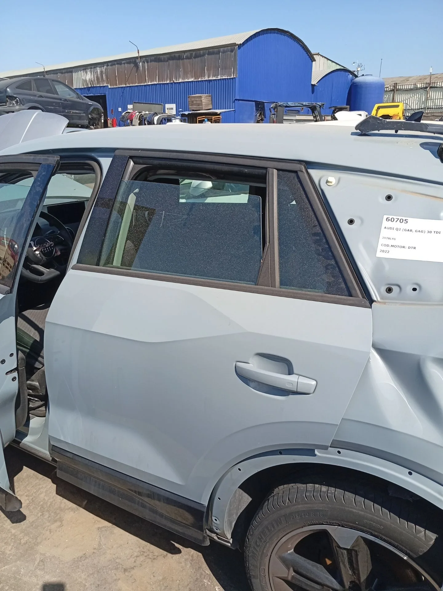 Puerta Trasera Izquierda para Audi Q2 (Gab, Gag)