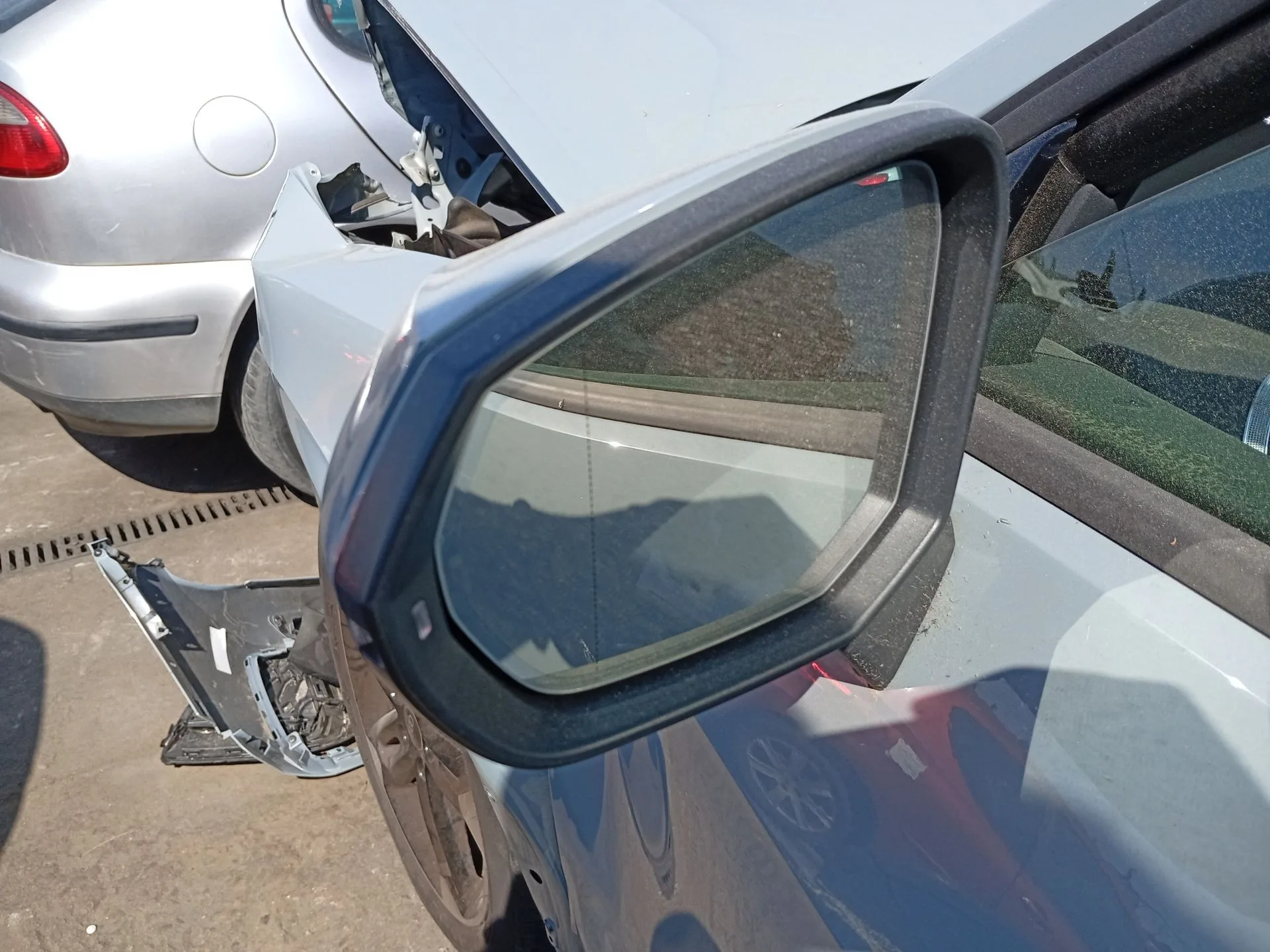 Retrovisor Izquierdo para Audi Q2 (Gab, Gag)