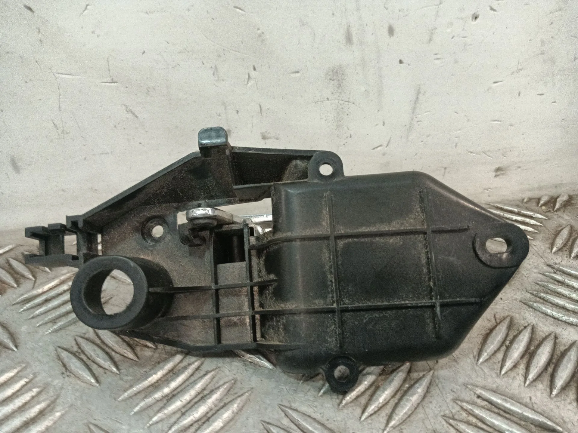 Maneta Interior Delantera Izquierda para Fiat Nuova 500 (150)
