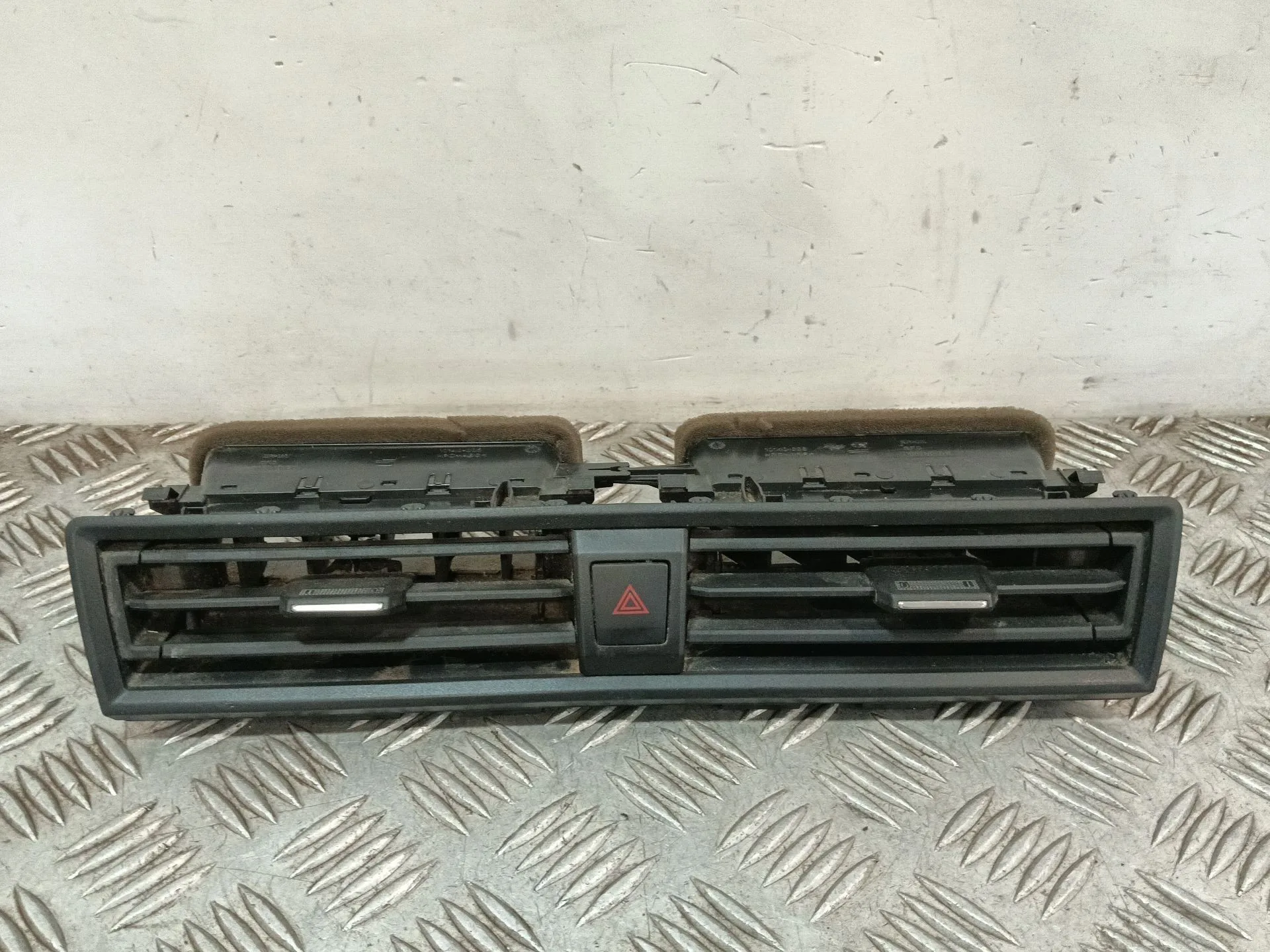 Rejilla Aireadora para Seat Ibiza (Kj1)