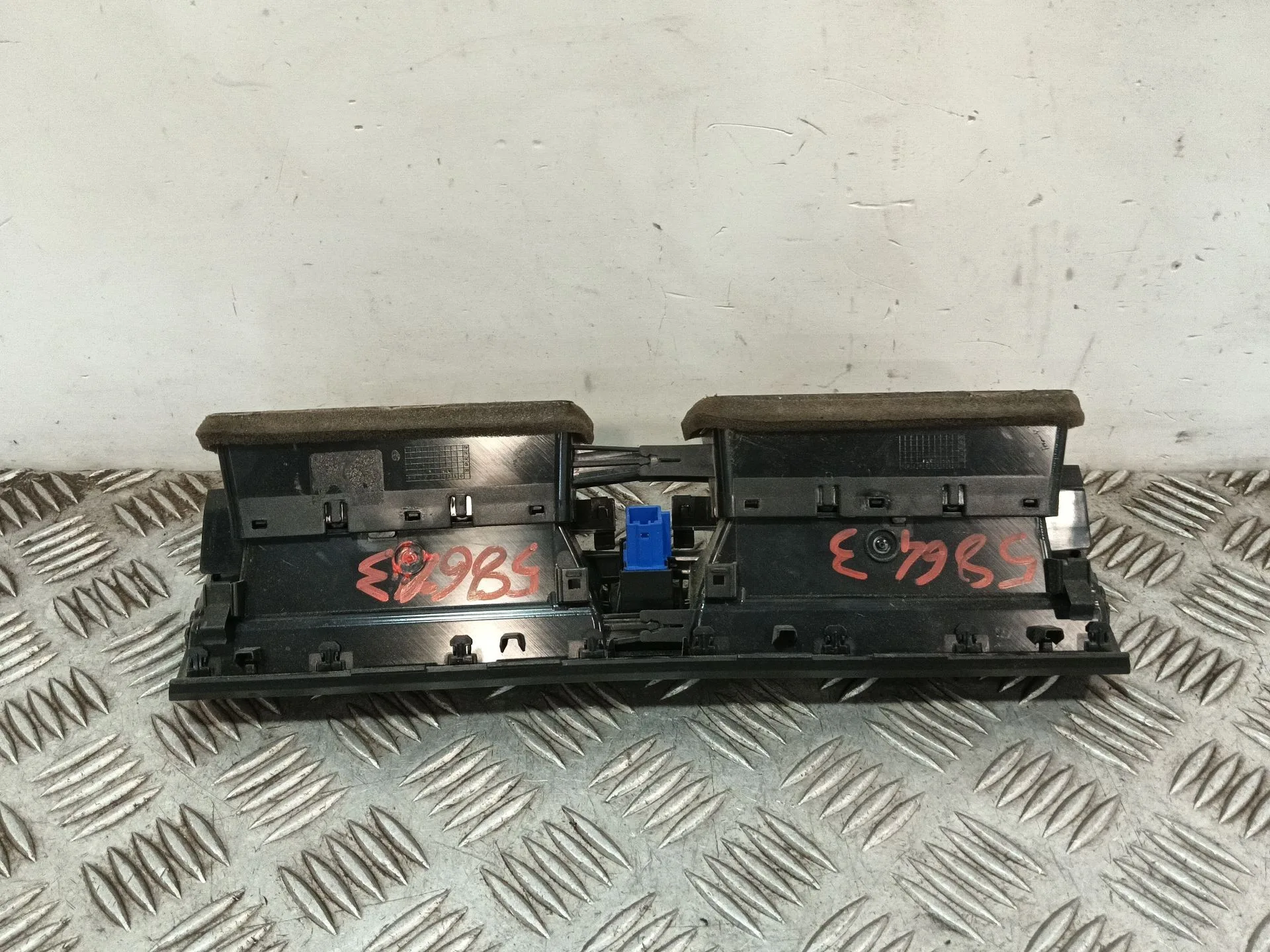 Rejilla Aireadora para Seat Ibiza (Kj1)
