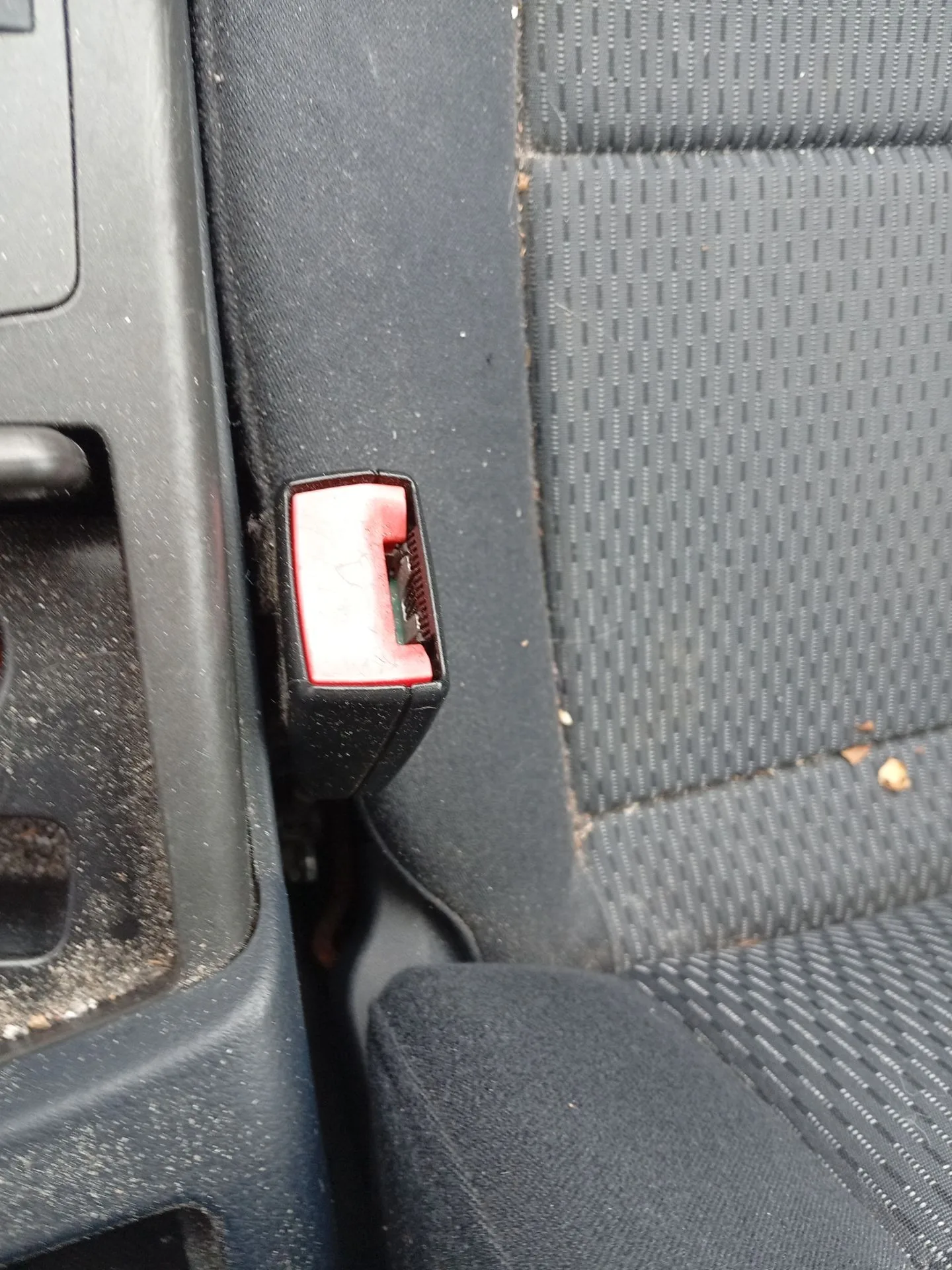 Enganche Cinturon Delantero Derecho para Audi A6 C6 (4F2)