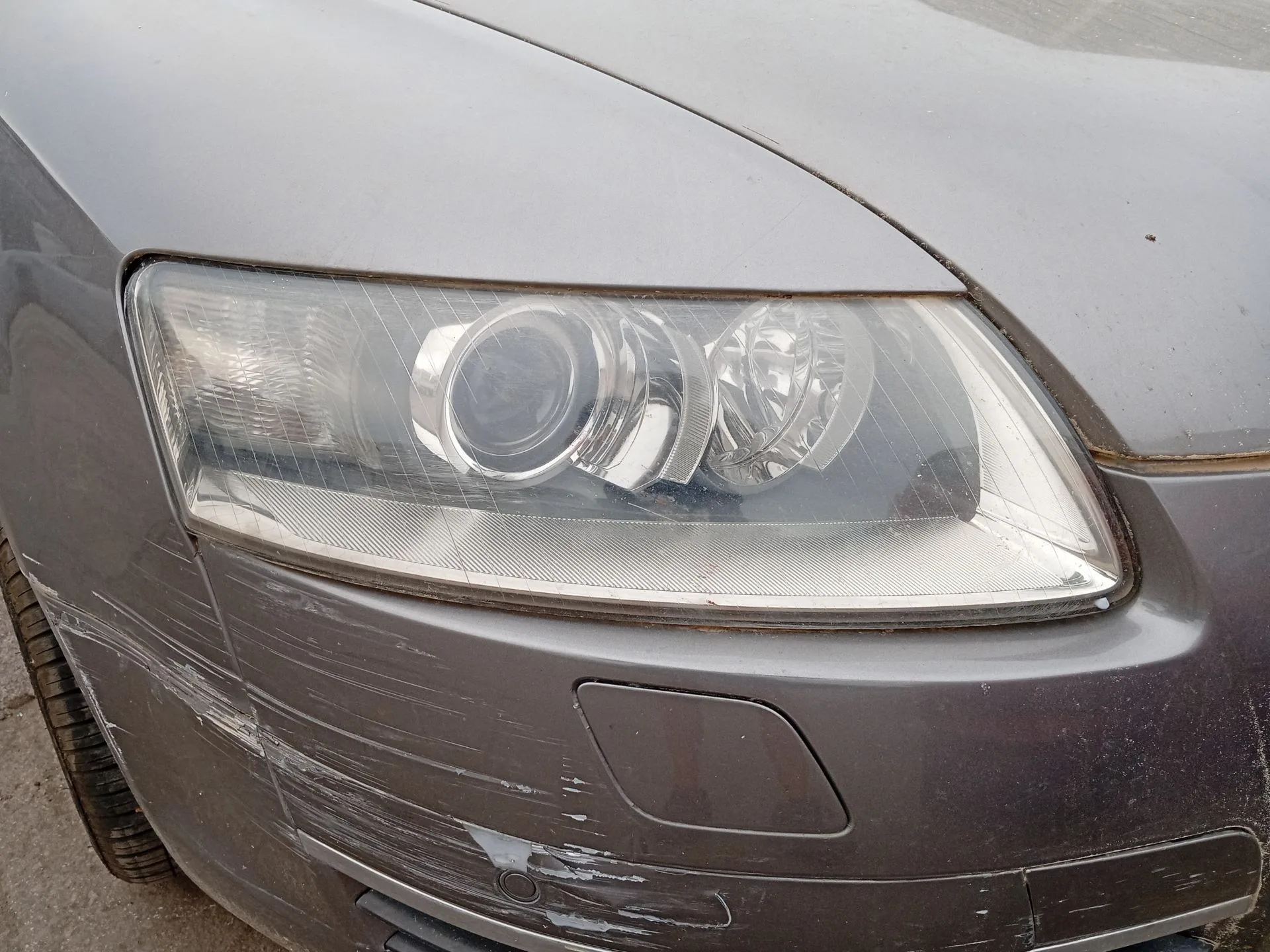 Faro Derecho para Audi A6 C6 (4F2)