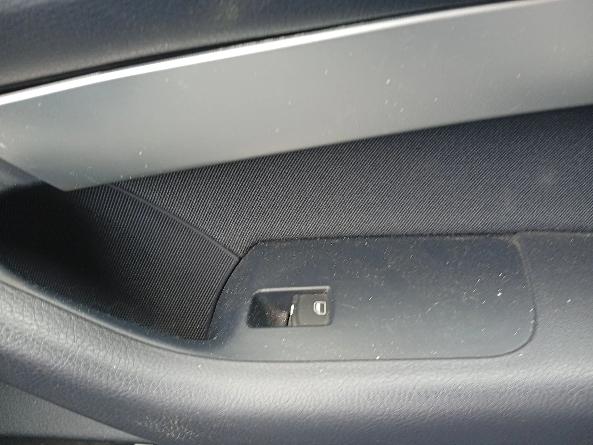 Mando Elevalunas Delantero Derecho para Audi A6 C6 (4F2)
