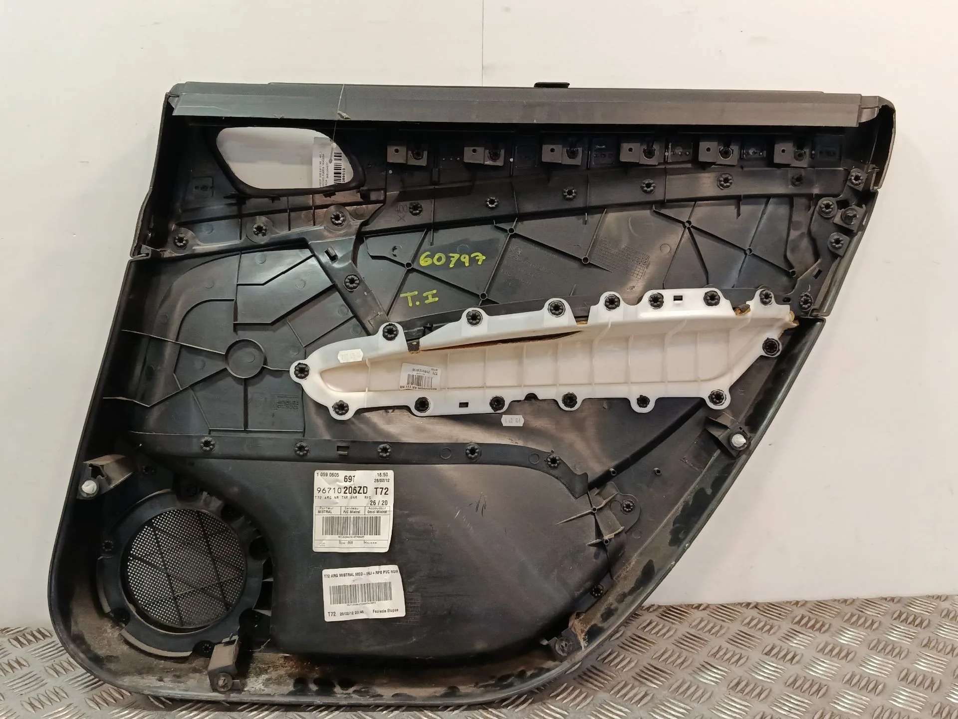 Guarnecido Puerta Trasera Izquierda para Peugeot 308 Sw I (4E_, 4H_)