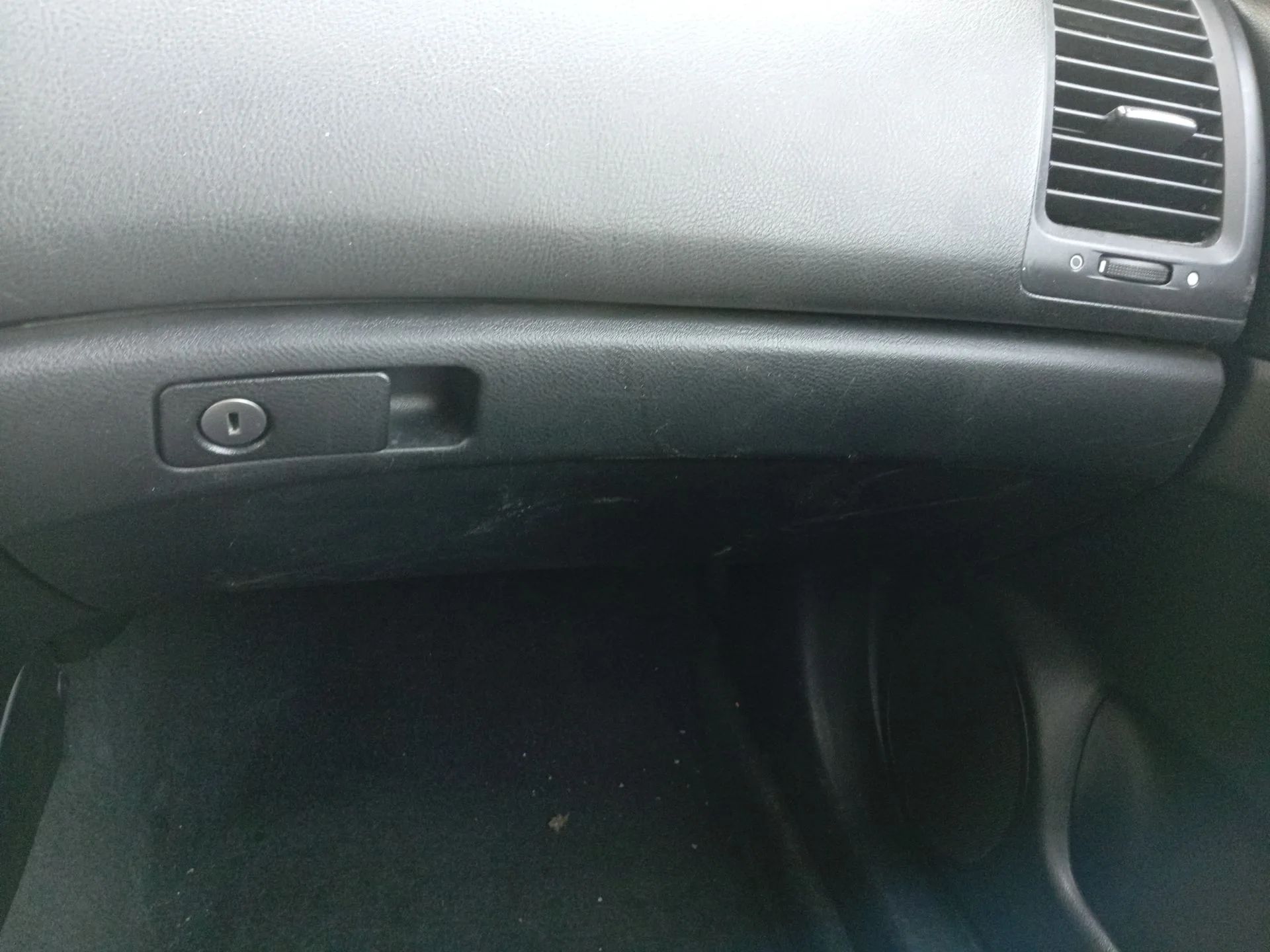 Guantera para Honda Accord Vii (Cl, Cn)