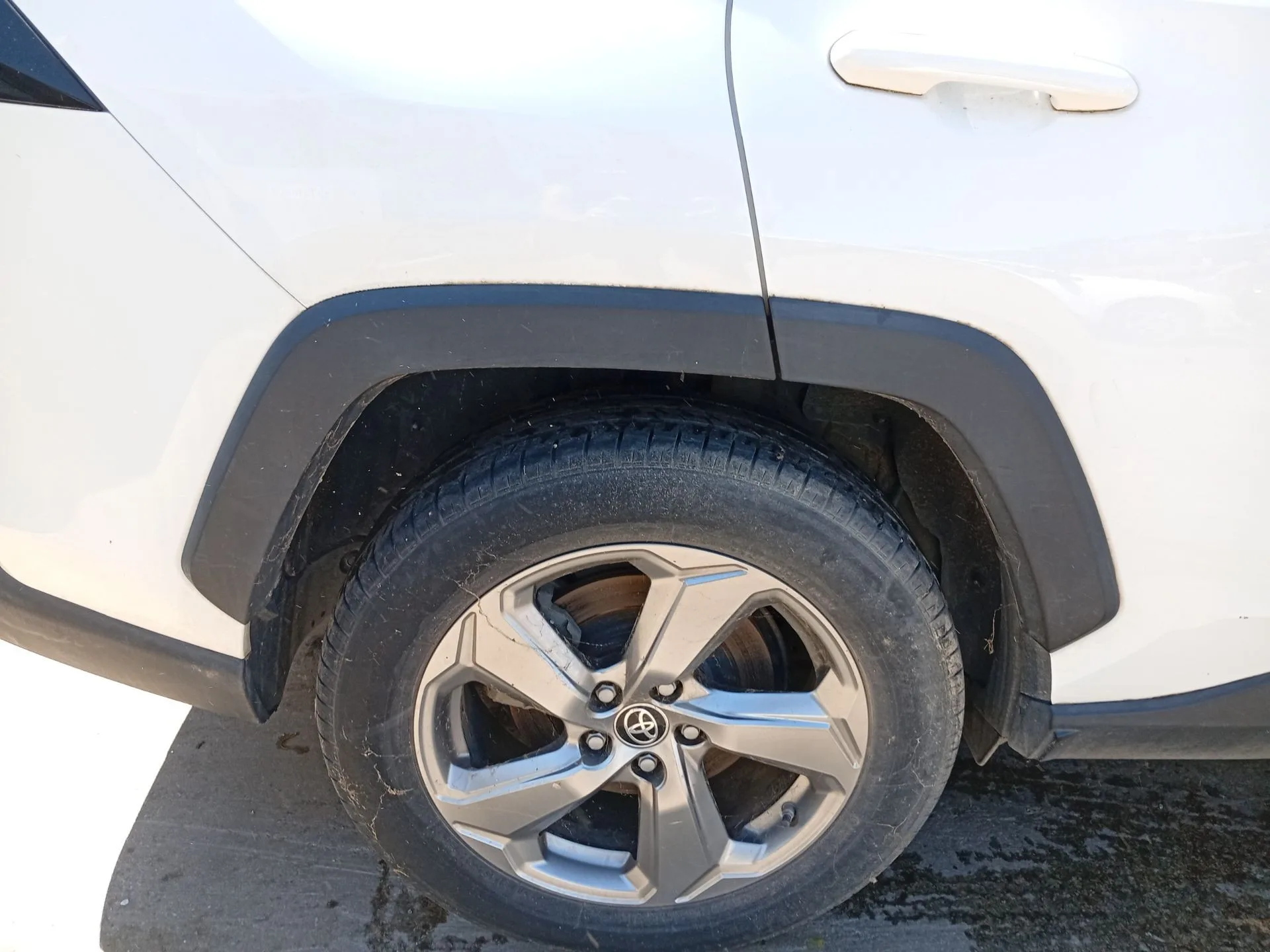 Aletin Trasero Derecho para Toyota Rav 4 V (_A5_, _H5_)