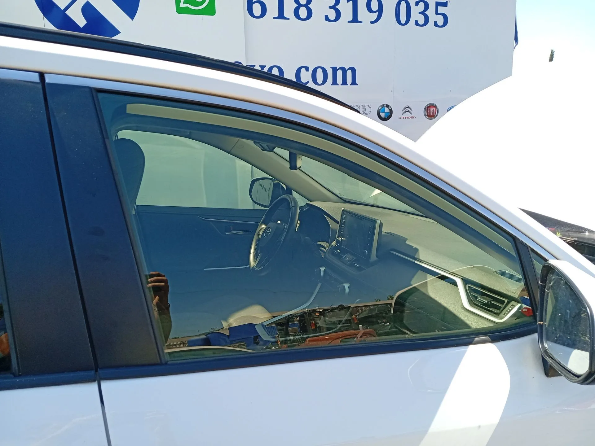 Luna Delantera Derecha para Toyota Rav 4 V (_A5_, _H5_)