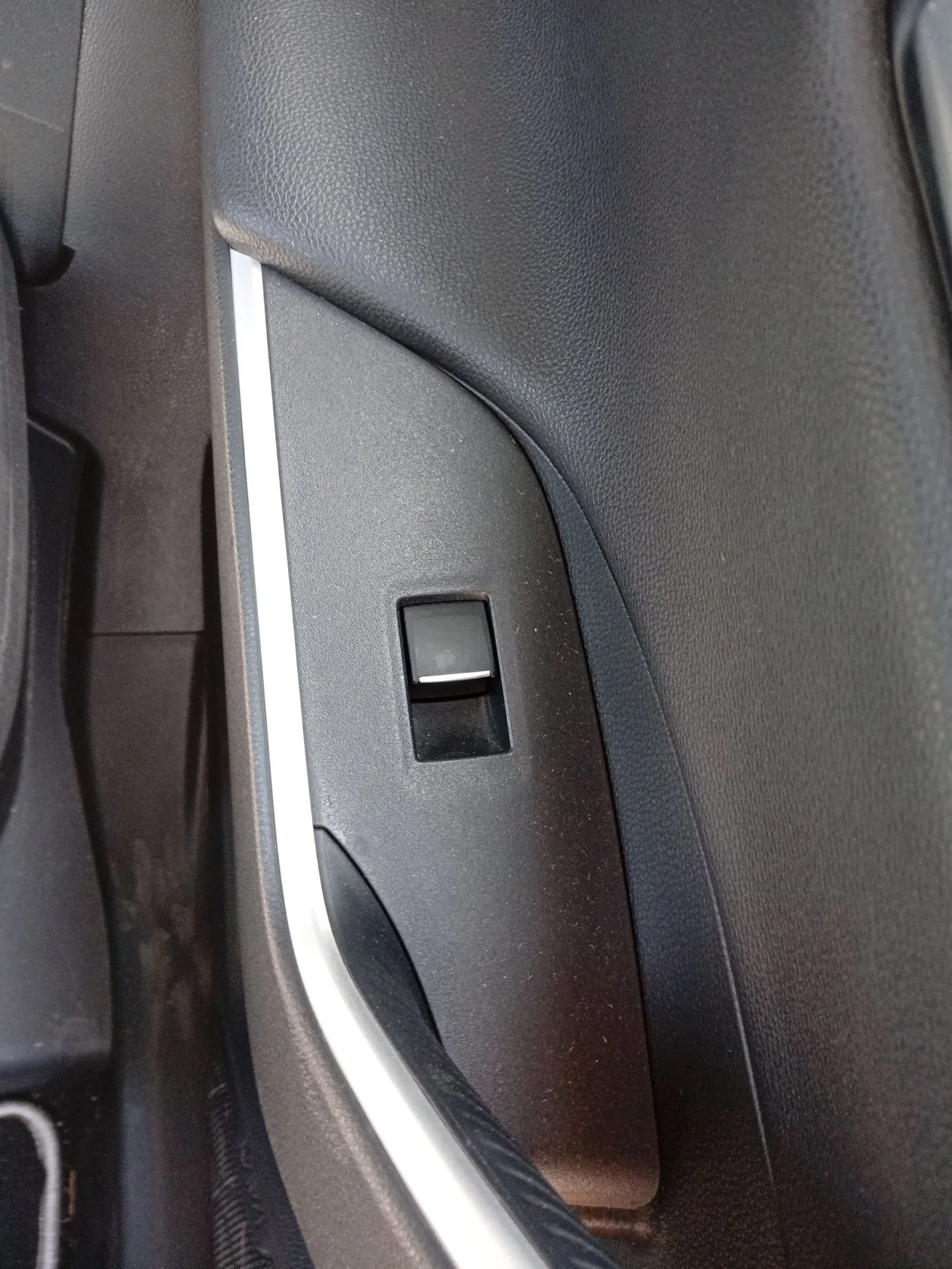 Mando Elevalunas Trasero Izquierdo para Toyota Rav 4 V (_A5_, _H5_)