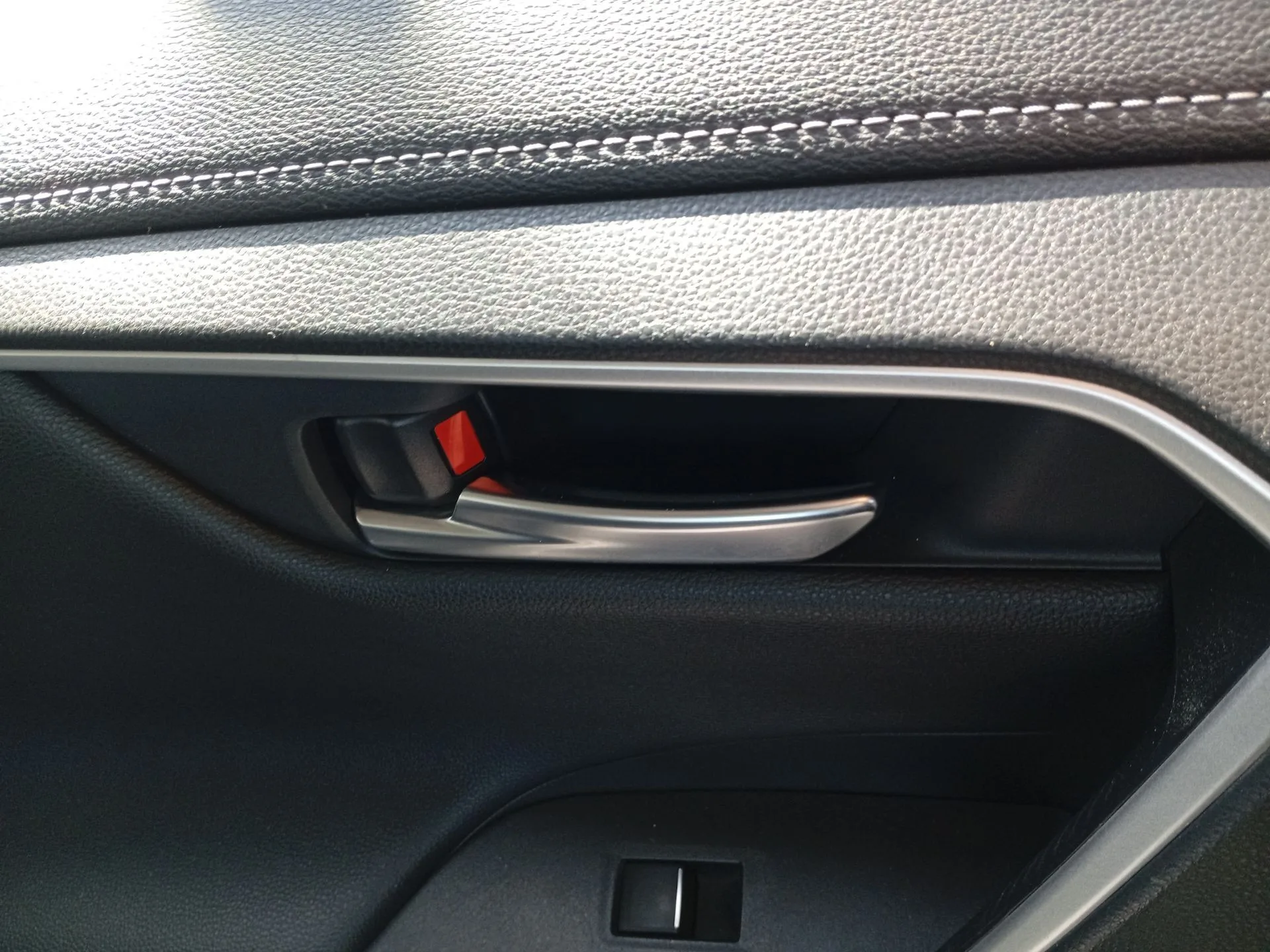 Maneta Interior Trasera Izquierda para Toyota Rav 4 V (_A5_, _H5_)