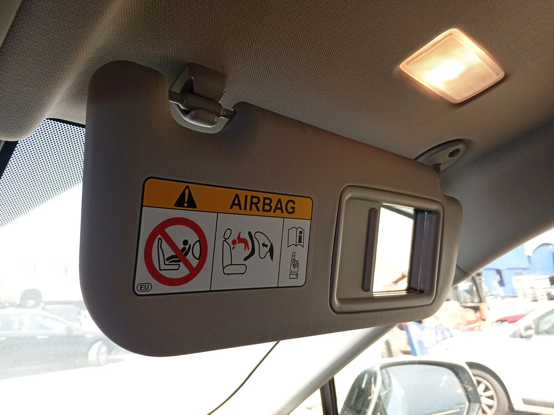 Parasol Derecho para Toyota Rav 4 V (_A5_, _H5_)