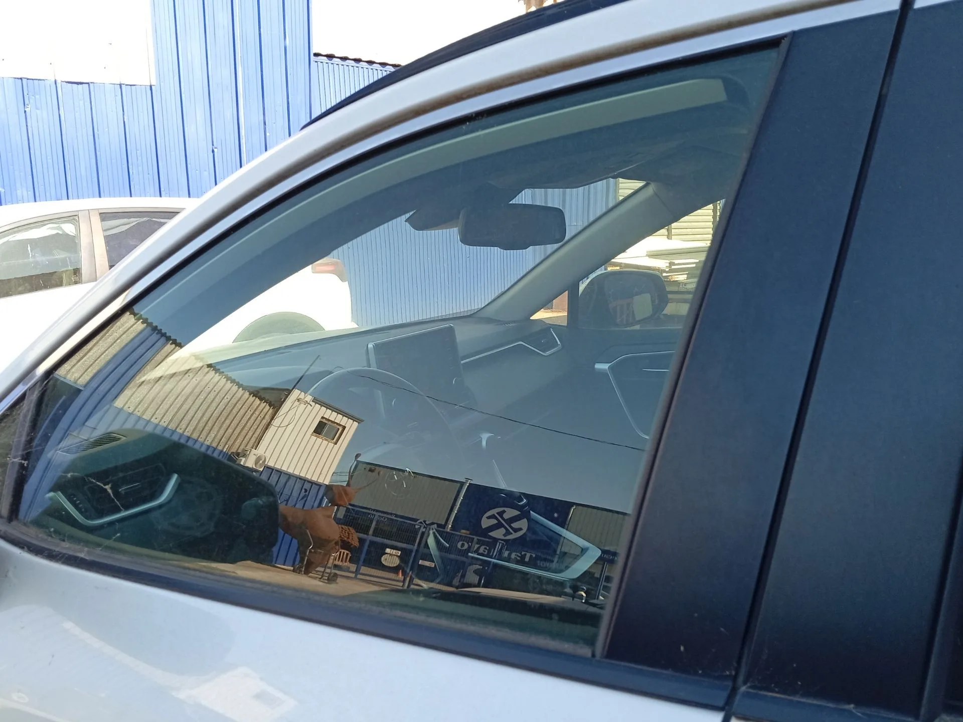 Luna Delantera Izquierda para Toyota Rav 4 V (_A5_, _H5_)