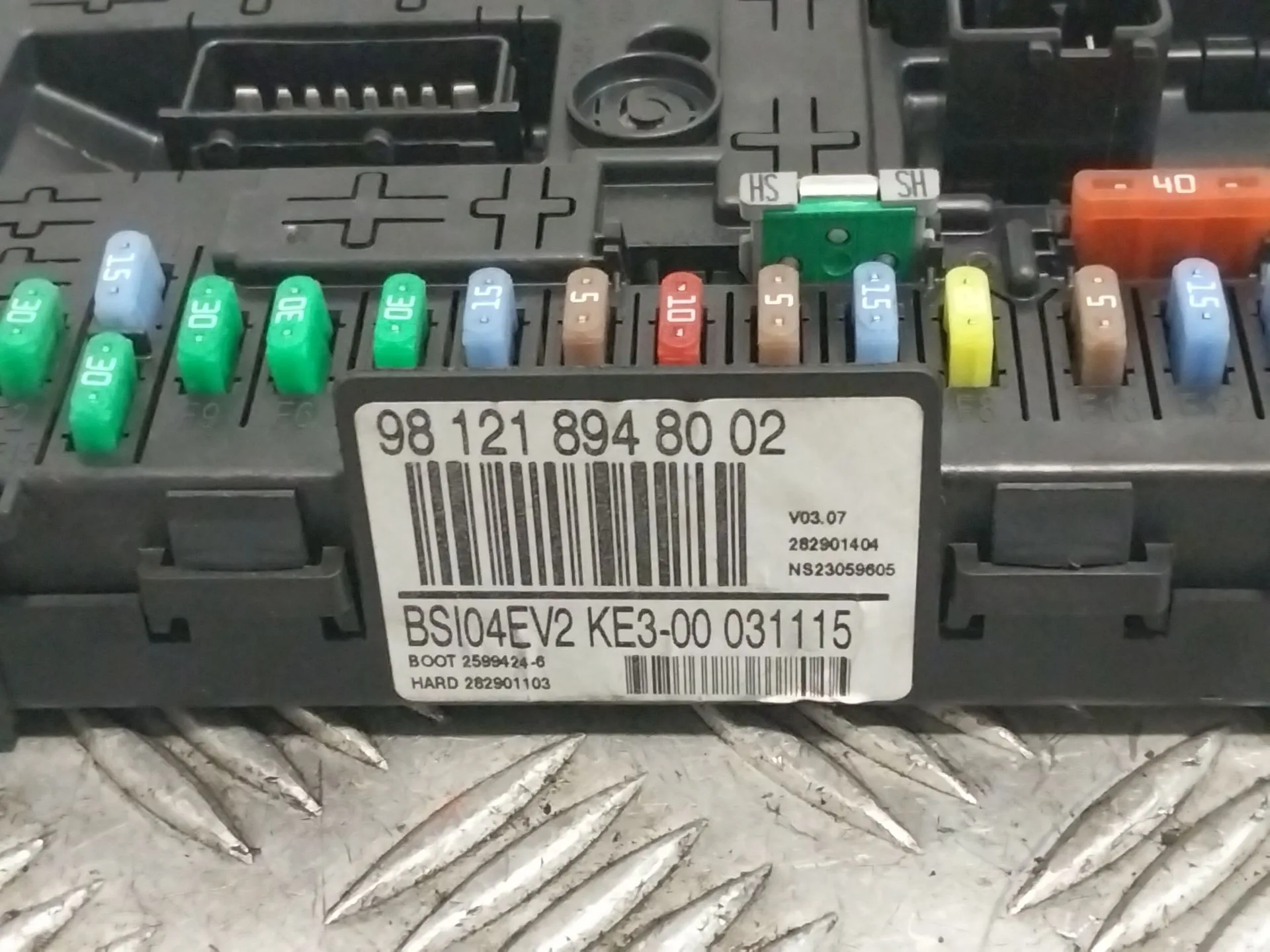 Caja Reles / Fusibles para Citroën Berlingo Multispace (B9)