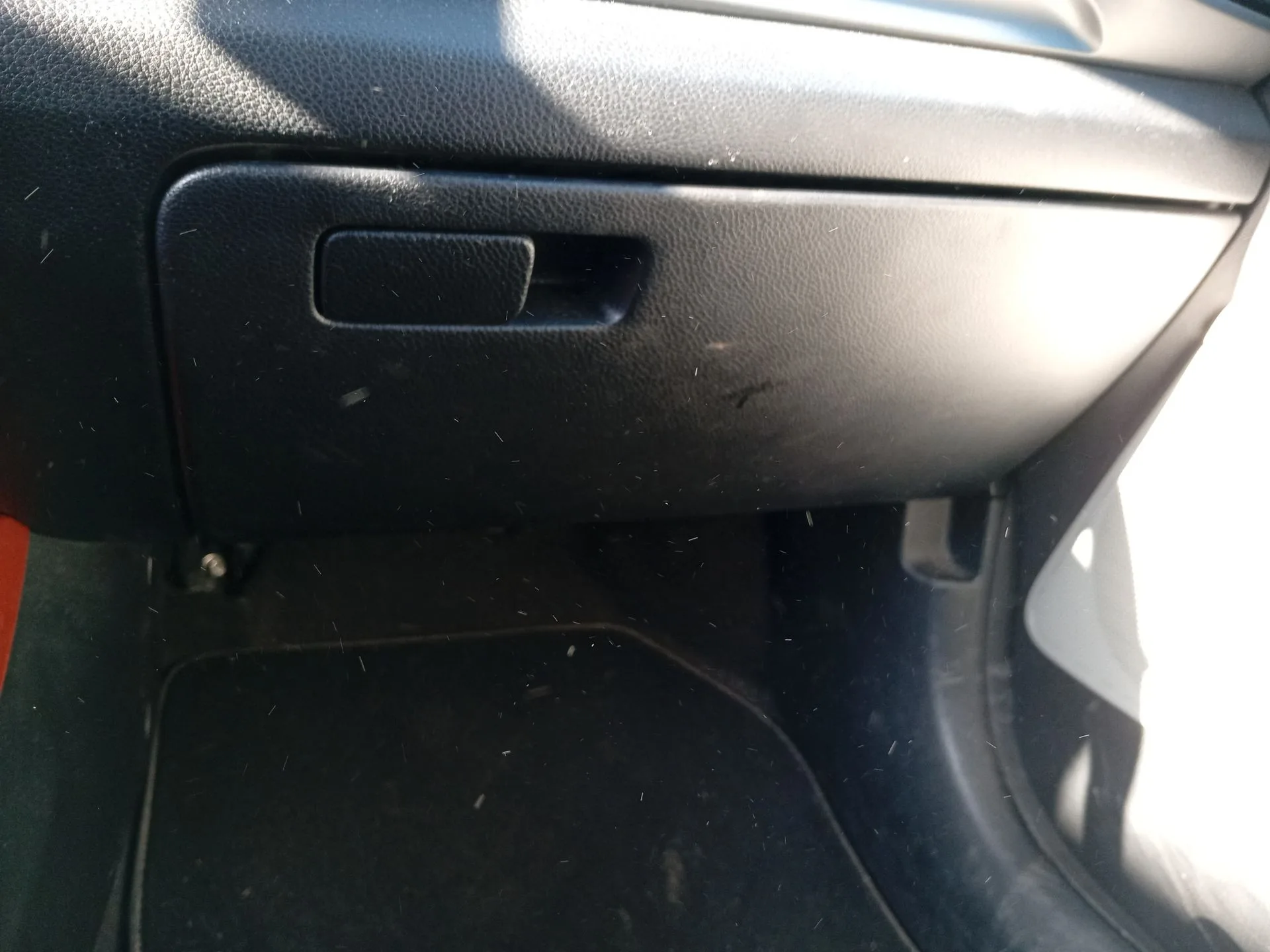 Guantera para Kia Stonic (Yb)