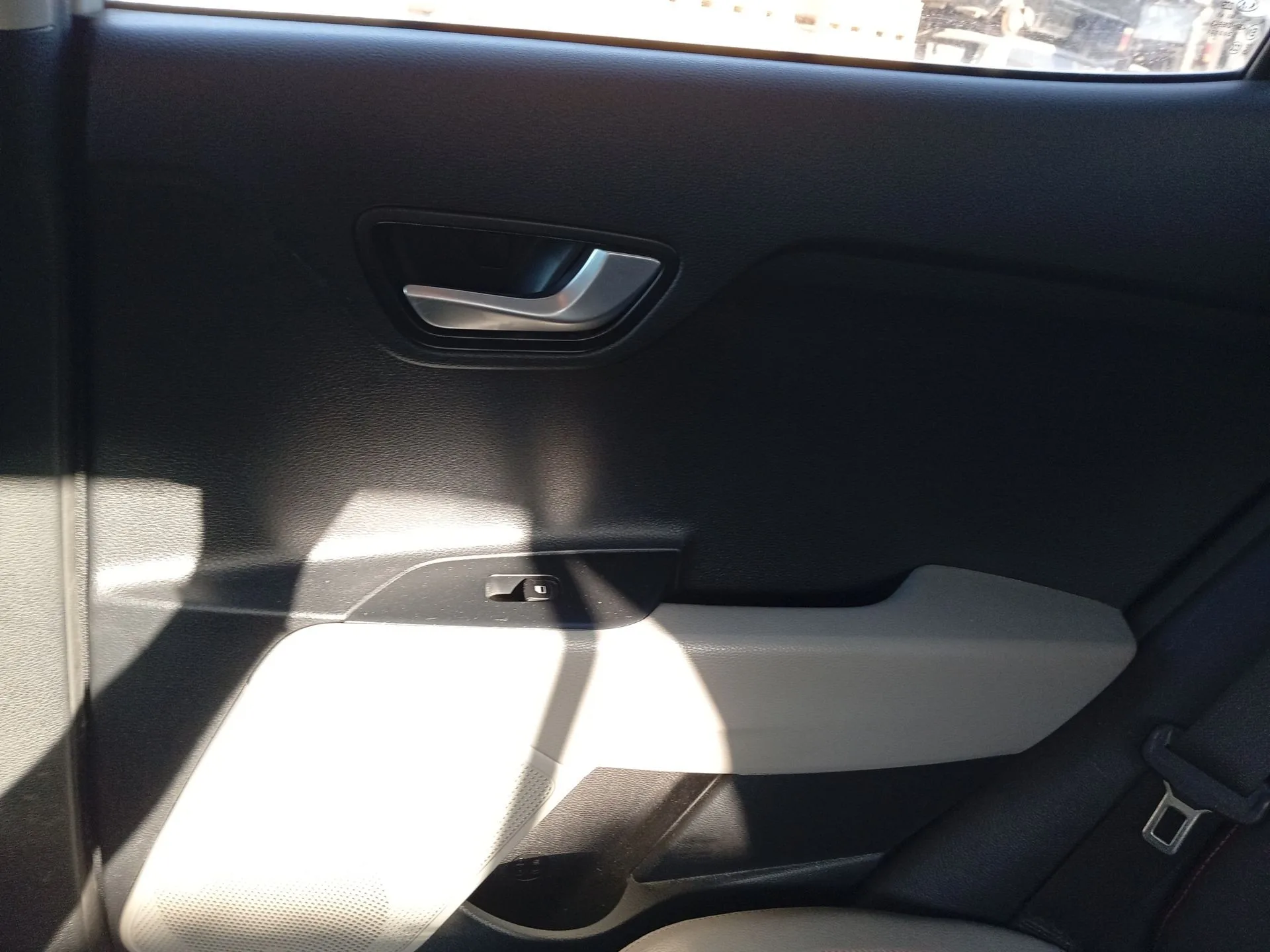 Guarnecido Puerta Trasera Derecha para Kia Stonic (Yb)