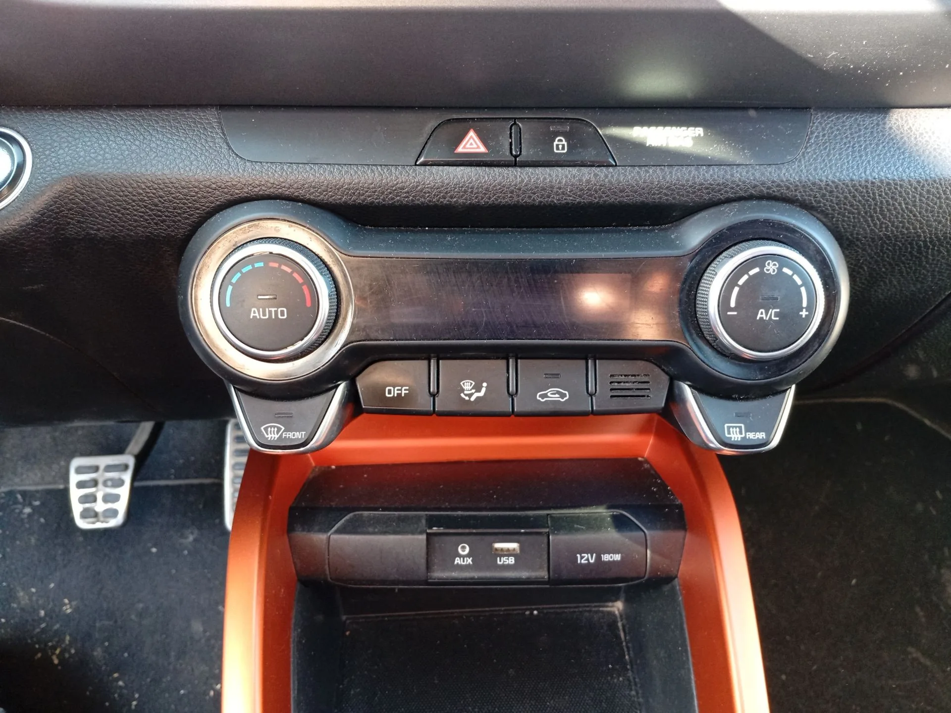 Mando Climatizador para Kia Stonic (Yb)