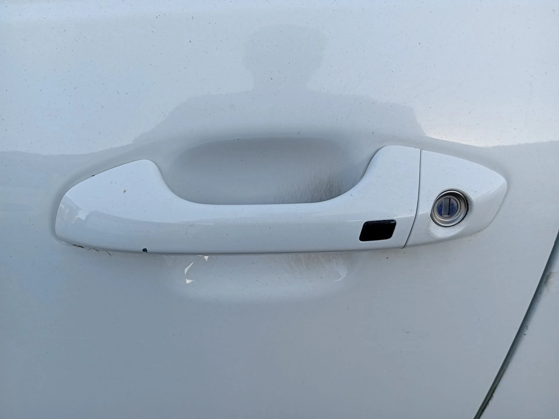 Maneta Exterior Delantera Izquierda para Kia Stonic (Yb)