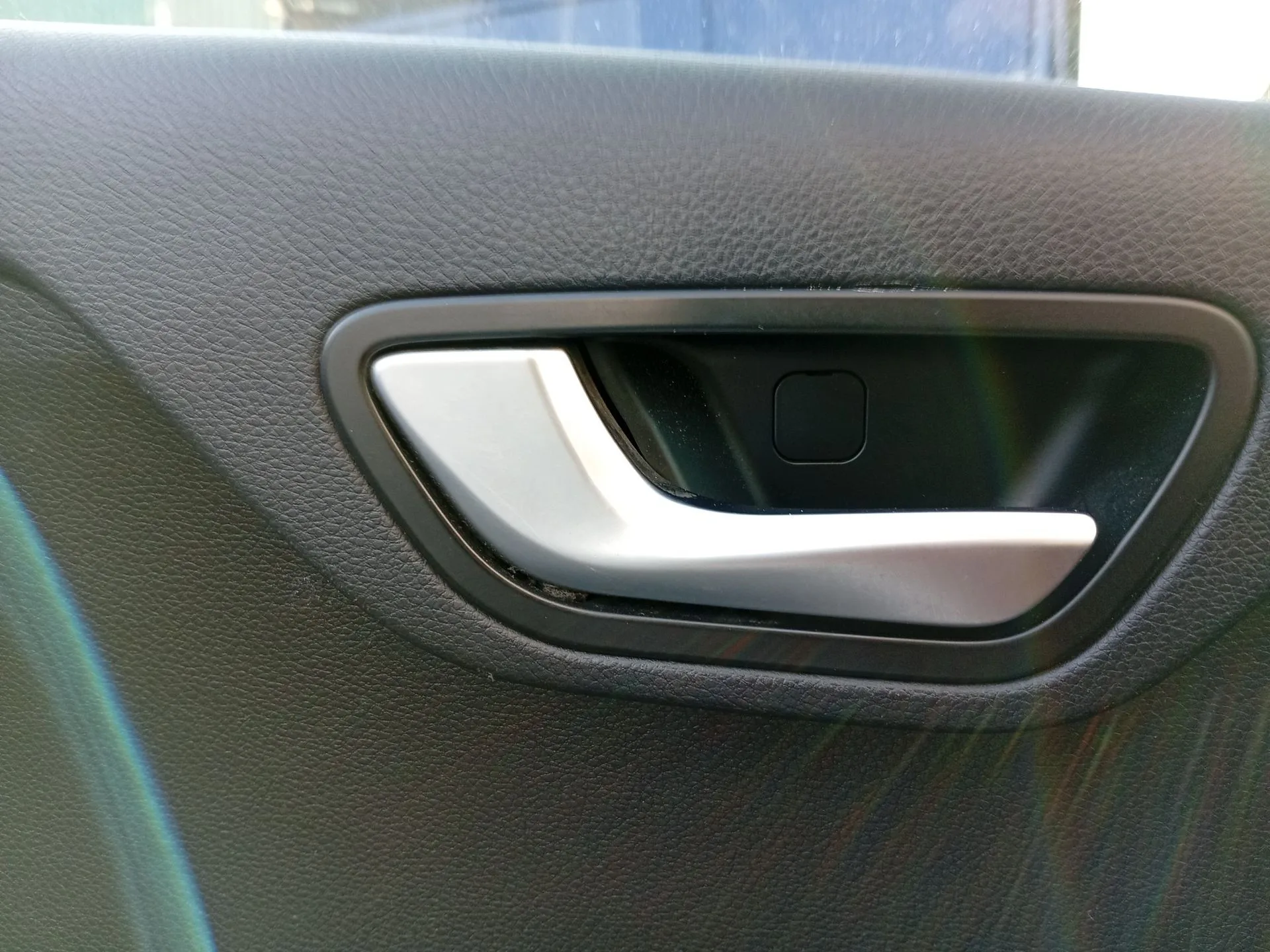 Maneta Interior Delantera Izquierda para Kia Stonic (Yb)