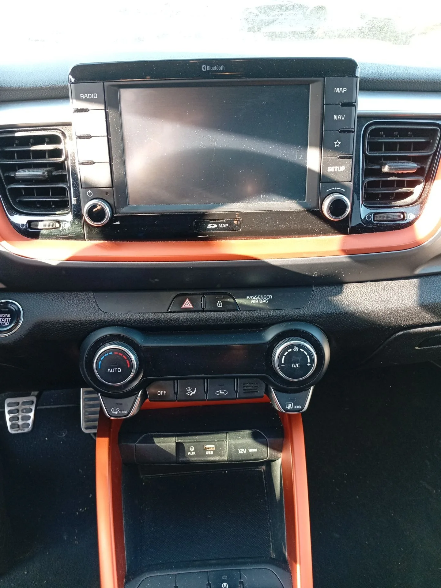 Pantalla / Mando Multifuncion para Kia Stonic (Yb)