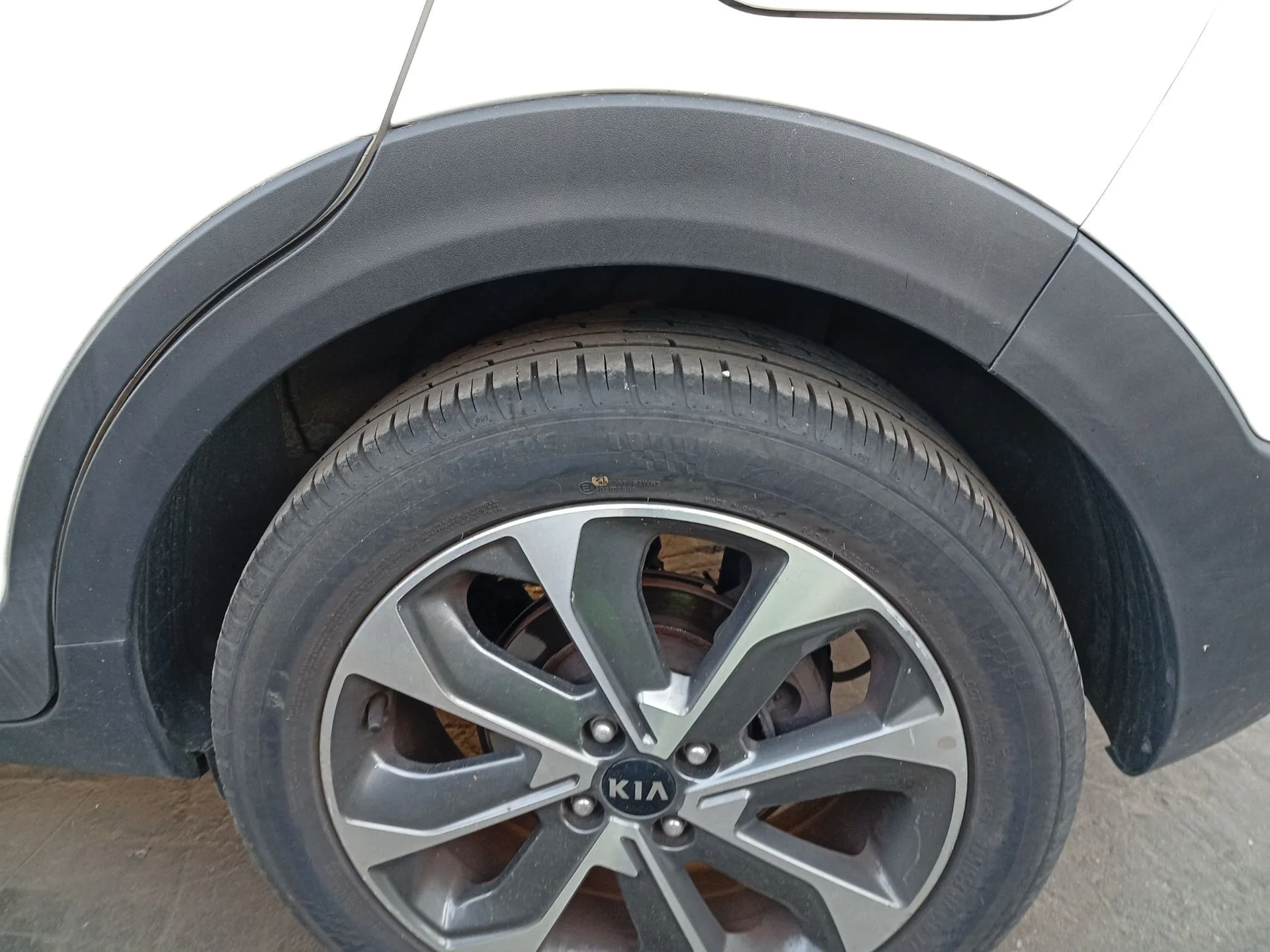 Paso De Rueda Trasero Izquierdo para Kia Stonic (Yb)