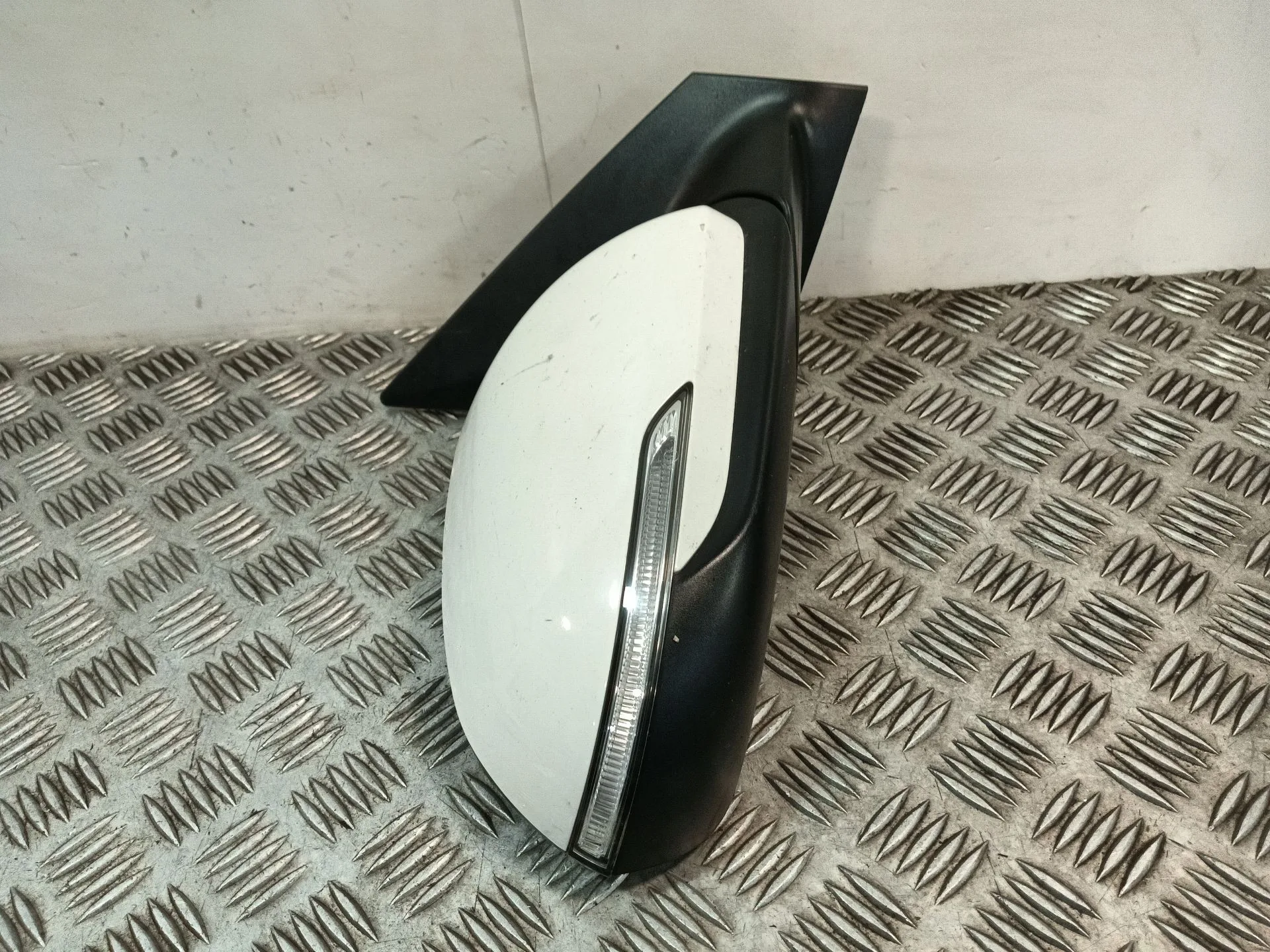 Retrovisor Derecho para Kia Stonic (Yb)