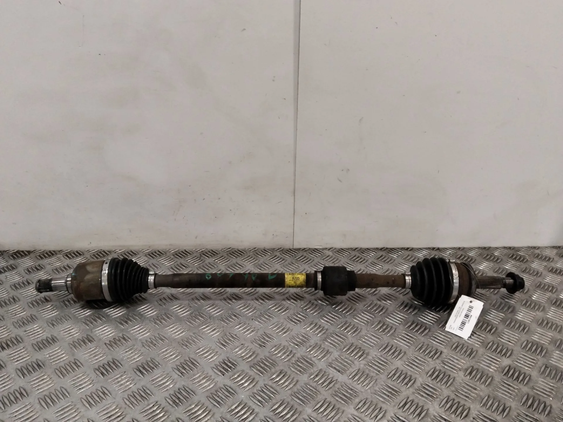 Transmision Delantera Derecha para Kia Stonic (Yb)