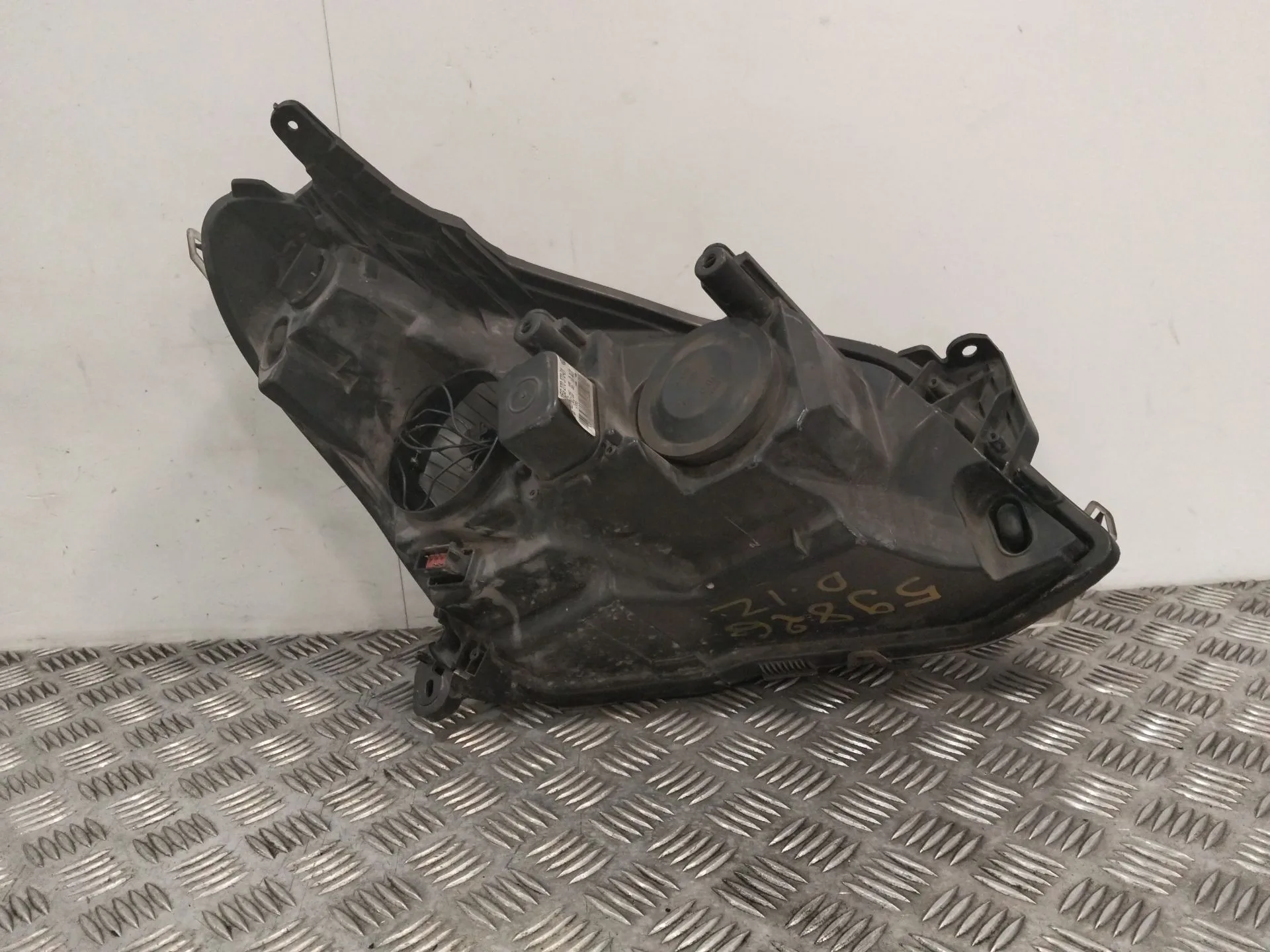 Faro Izquierdo para Opel Astra H Gtc (A04)
