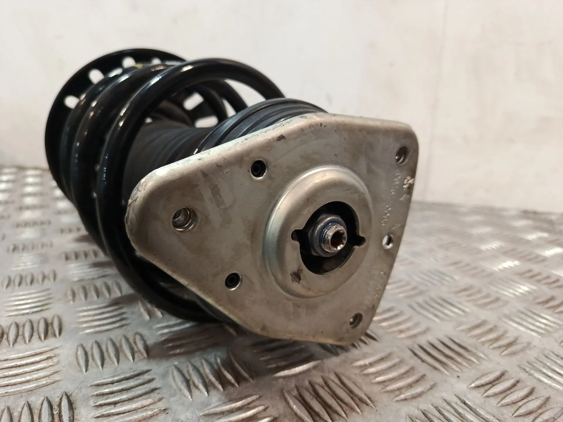 Amortiguador Delantero Izquierdo para Citroën C5 Aircross (Ac_, Aj_, Ar_, A4_)
