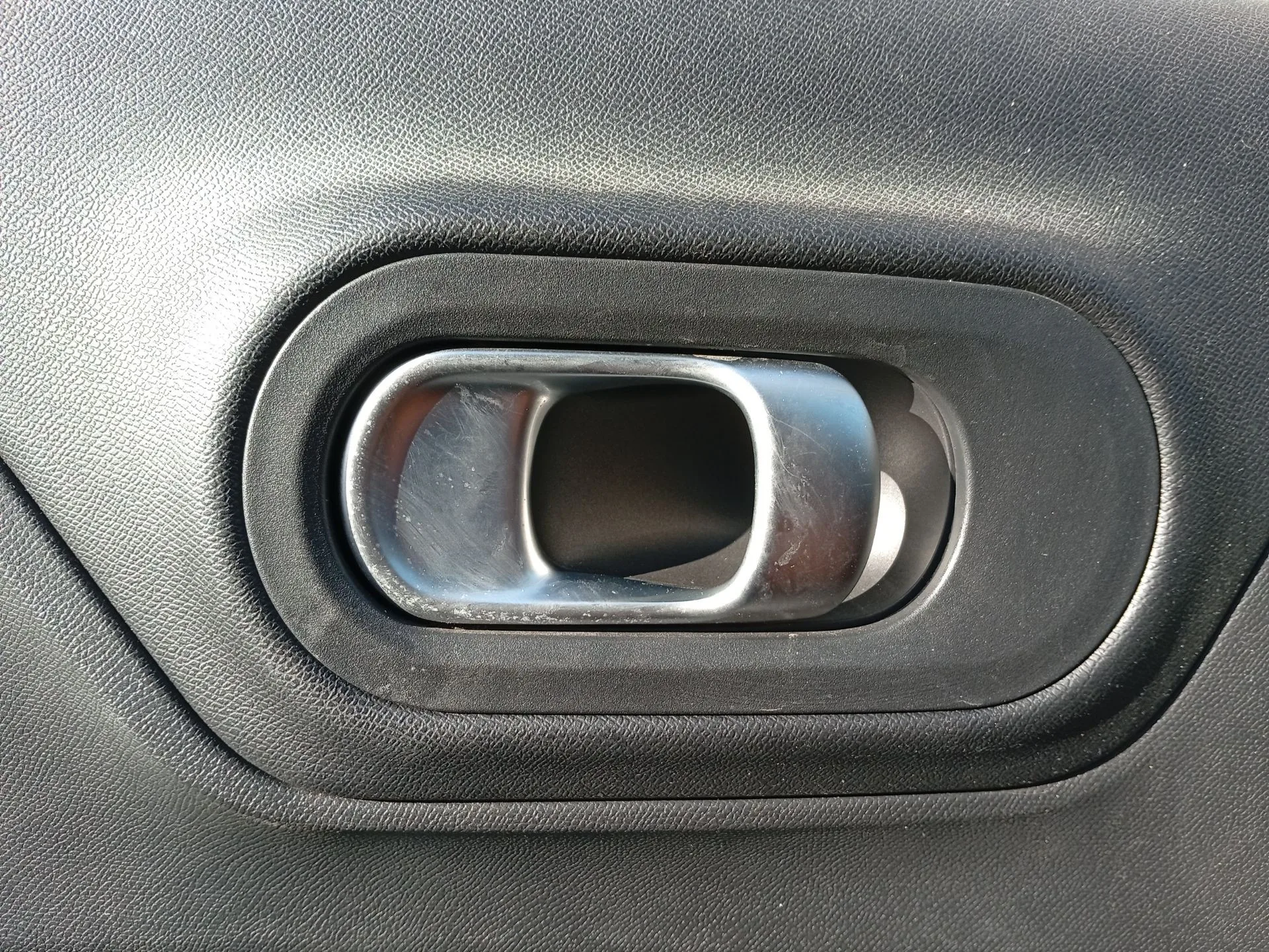 Maneta Interior Delantera Izquierda para Citroën C5 Aircross (Ac_, Aj_, Ar_, A4_)