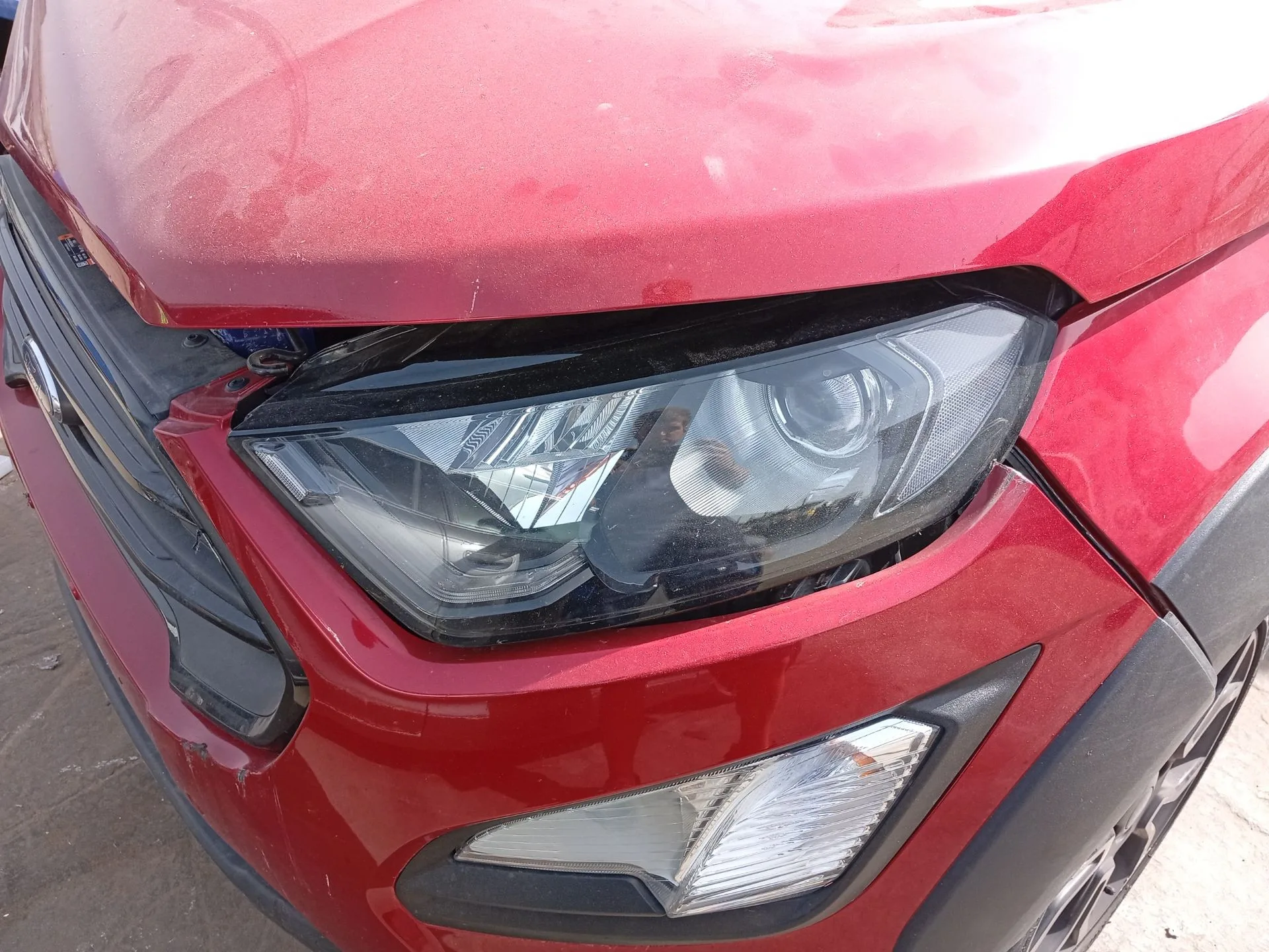 Faro Izquierdo para Ford Ecosport