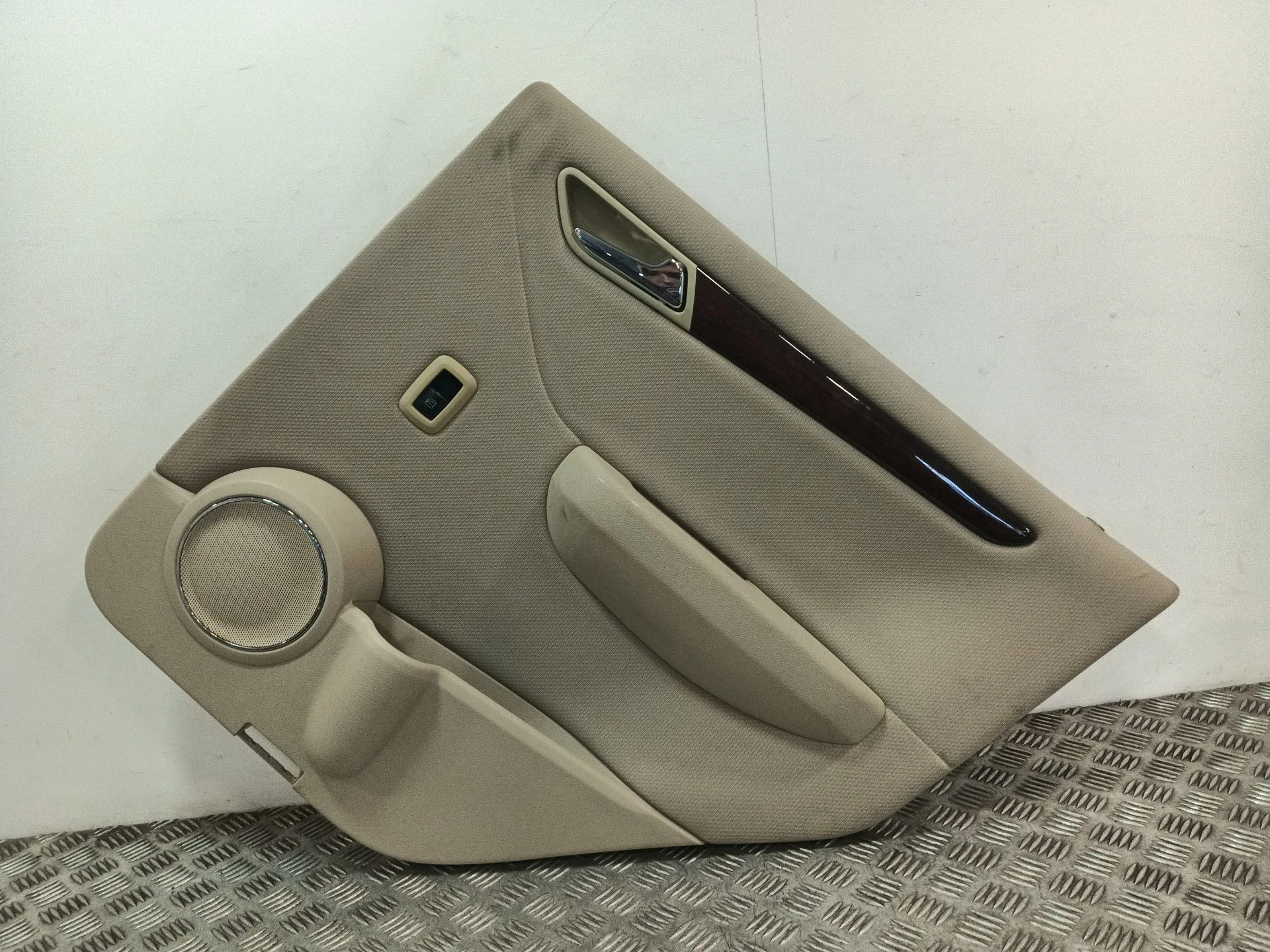 Guarnecido Puerta Trasera Derecha para Mercedes-Benz Clase A (W169)