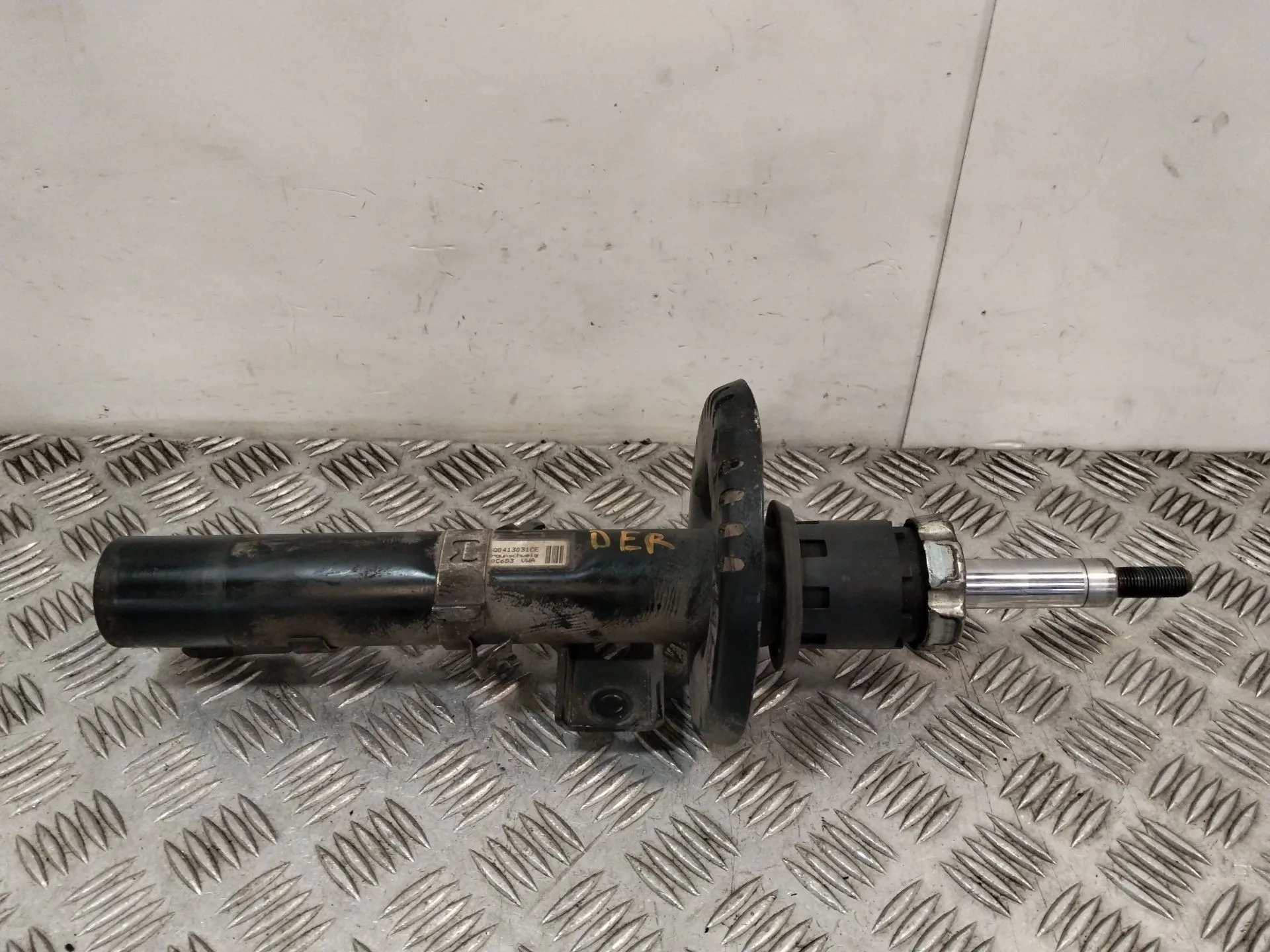 Amortiguador Delantero Derecho para Volkswagen Polo Iv (9N_, 9A_)