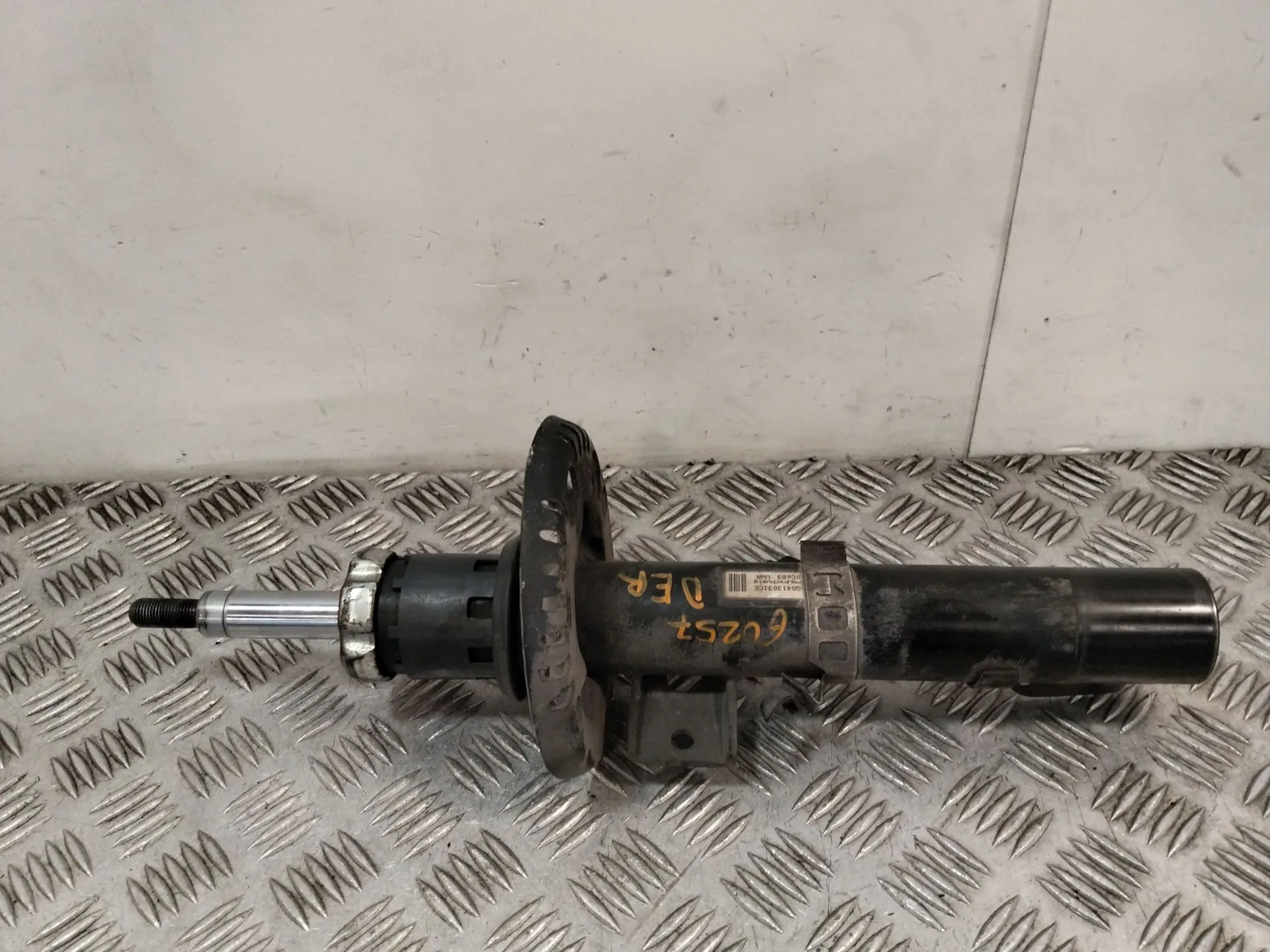 Amortiguador Delantero Derecho para Volkswagen Polo Iv (9N_, 9A_)
