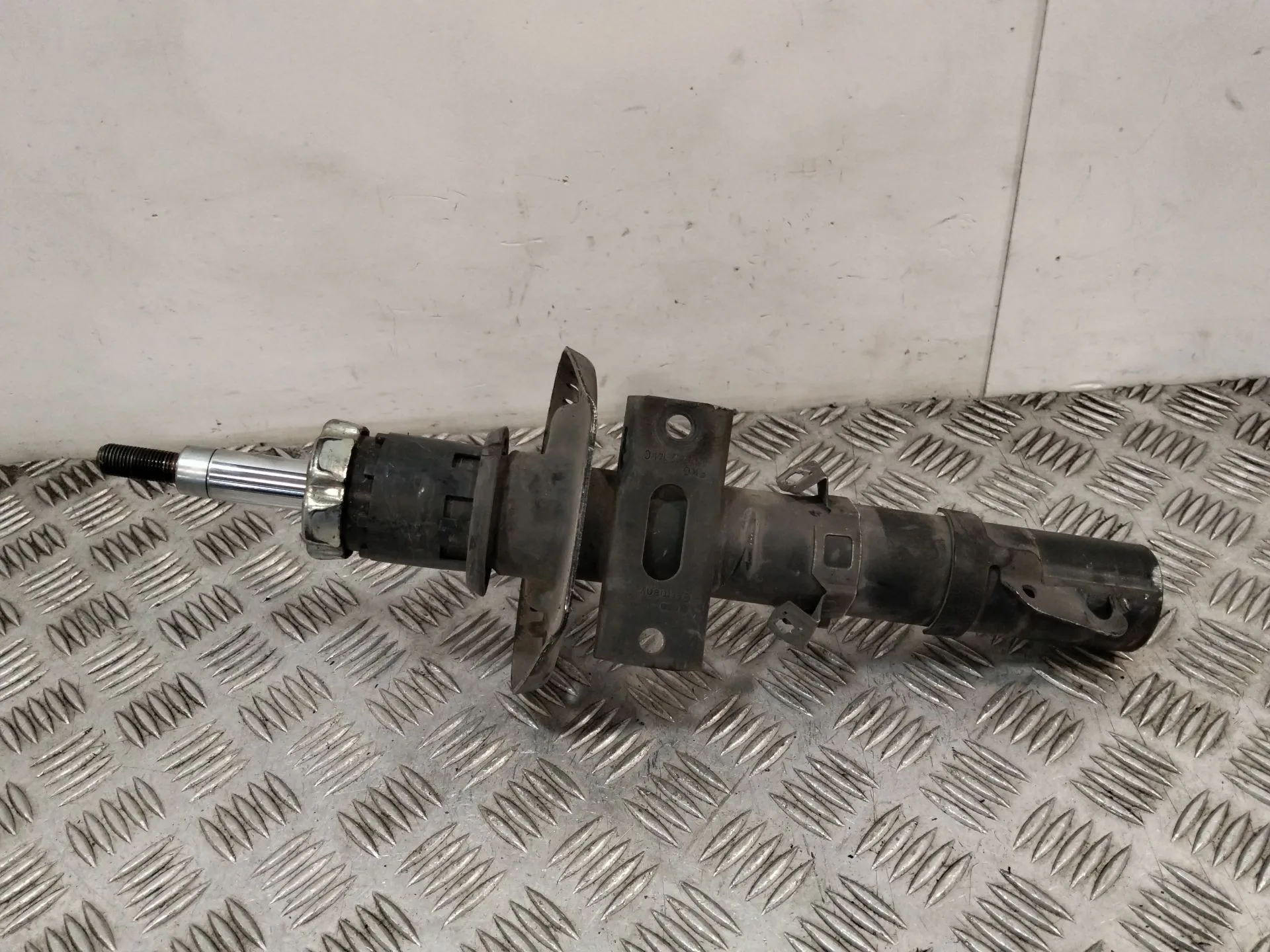 Amortiguador Delantero Izquierdo para Volkswagen Polo Iv (9N_, 9A_)