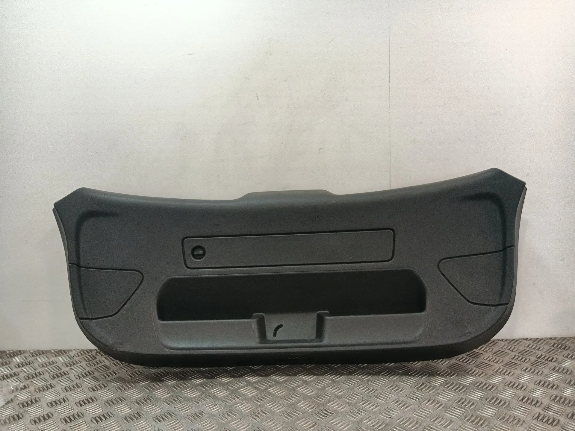 Guarnecido Porton Trasero para Audi A1 (8X1, 8Xk)
