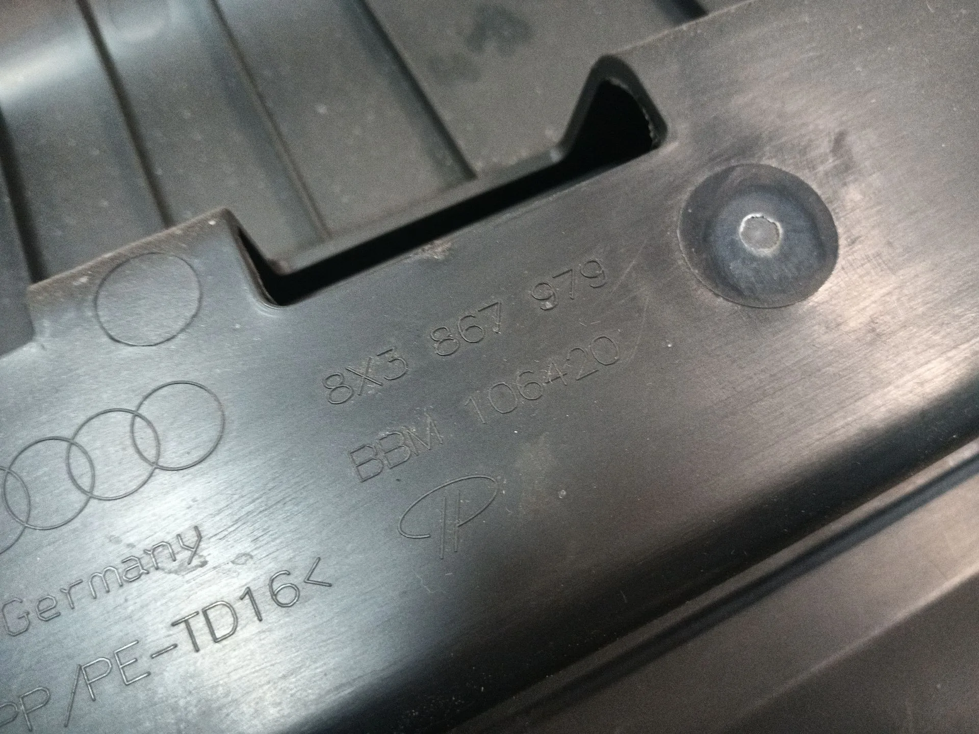 Guarnecido Porton Trasero para Audi A1 (8X1, 8Xk)