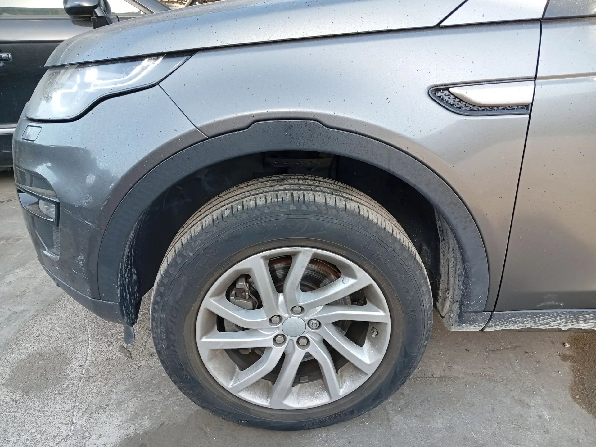 Aletin Delantero Izquierdo para Land Rover Discovery Sport (L550)