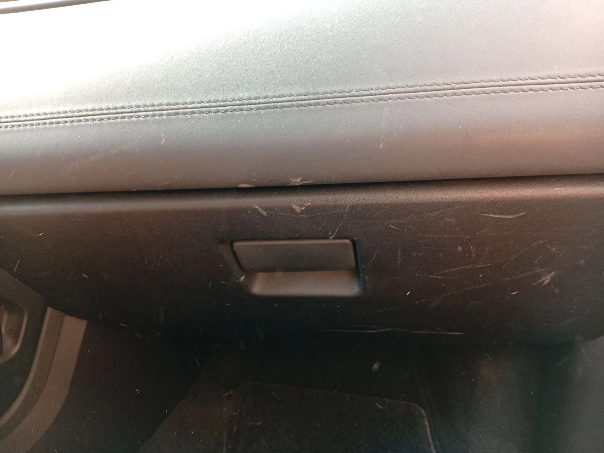 Guantera para Land Rover Discovery Sport (L550)