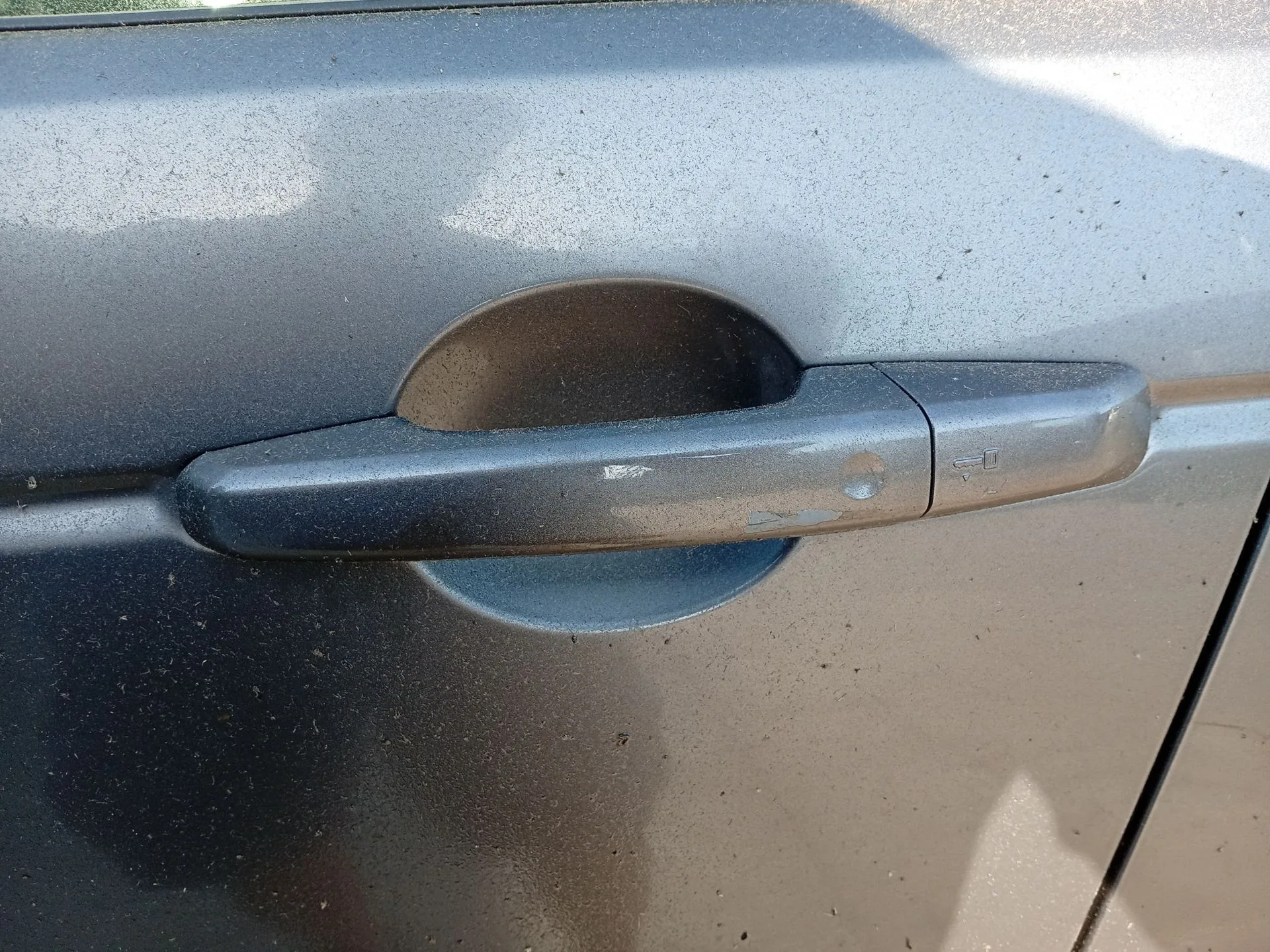 Maneta Exterior Delantera Izquierda para Land Rover Discovery Sport (L550)