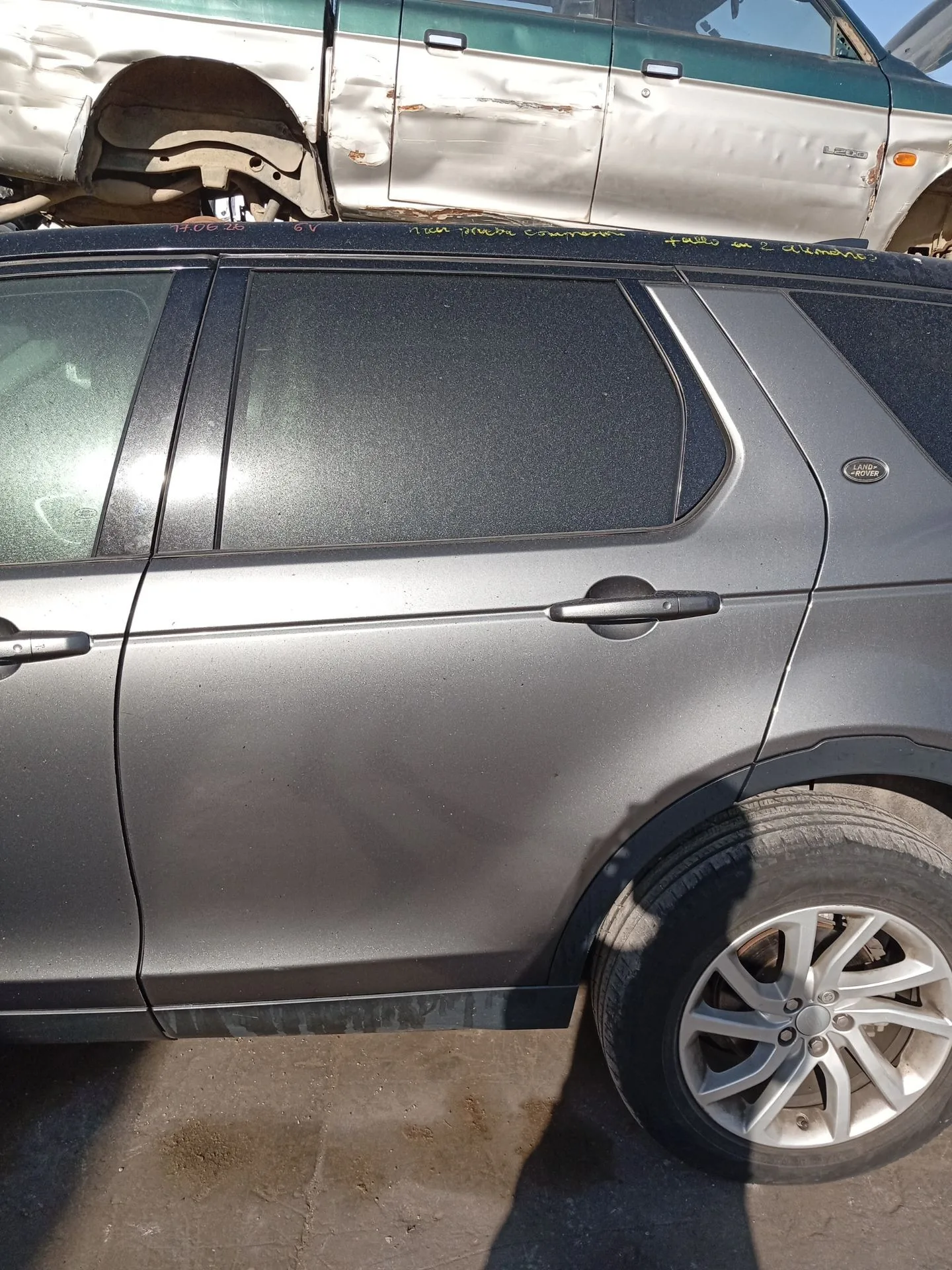Puerta Trasera Izquierda para Land Rover Discovery Sport (L550)